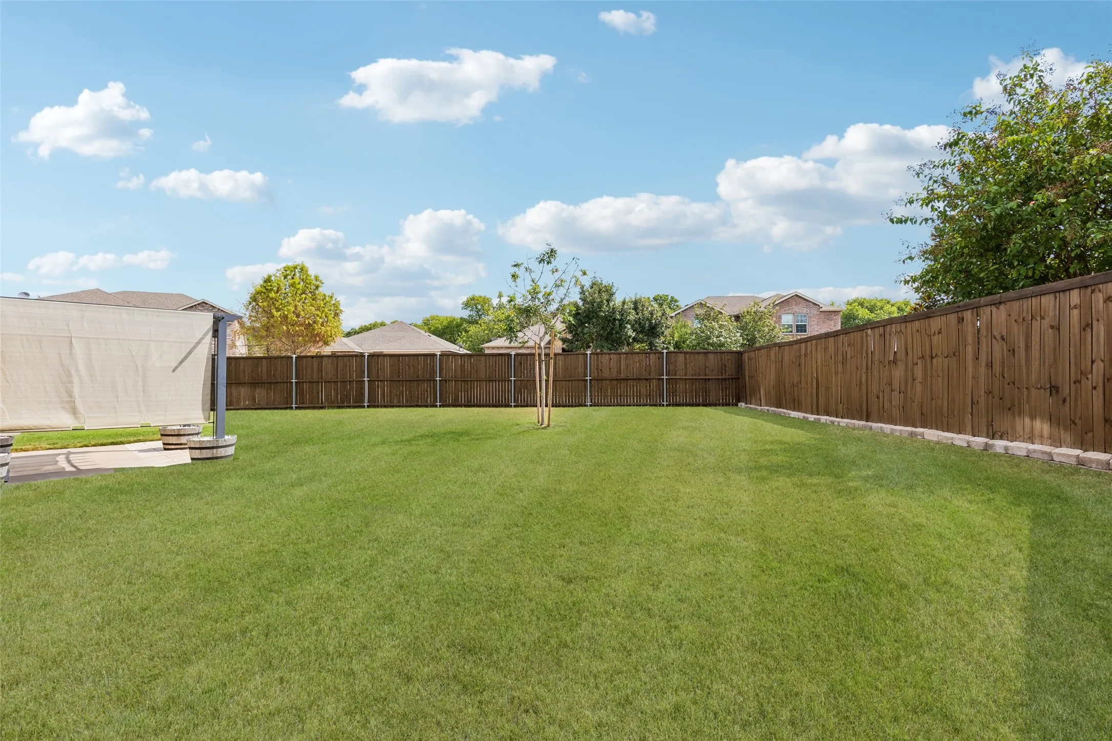 Single Family Residence For Sale in Collin County , 3022 Pinyon Place, Melissa, Texas 75454, 3 Bedroom, 2 Bathroom, 2 Garage spaces, 1,894 Sqft, built in 2014, mls#21393195, Real Estate Agent in Melissa, Homes For Sale in Collin county, Homes For Sale in Melissa, Realtor in Melissa Texas, Real Estate Brokerage Independent Realty Texas, Luminita Cordes Realtor