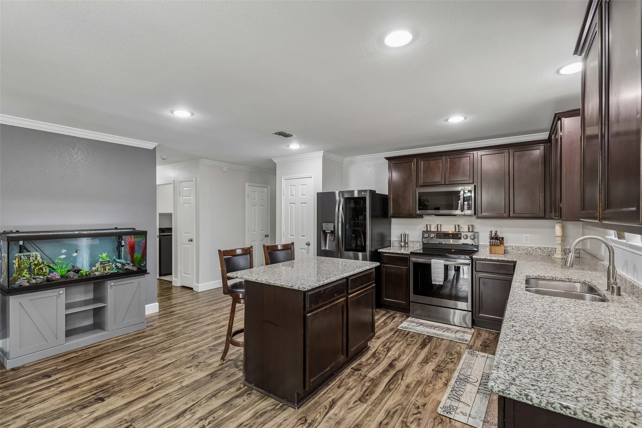 Single Family Residence For Sale in Collin County , 3022 Pinyon Place, Melissa, Texas 75454, 3 Bedroom, 2 Bathroom, 2 Garage spaces, 1,894 Sqft, built in 2014, mls#21393195, Real Estate Agent in Melissa, Homes For Sale in Collin county, Homes For Sale in Melissa, Realtor in Melissa Texas, Real Estate Brokerage Independent Realty Texas, Luminita Cordes Realtor