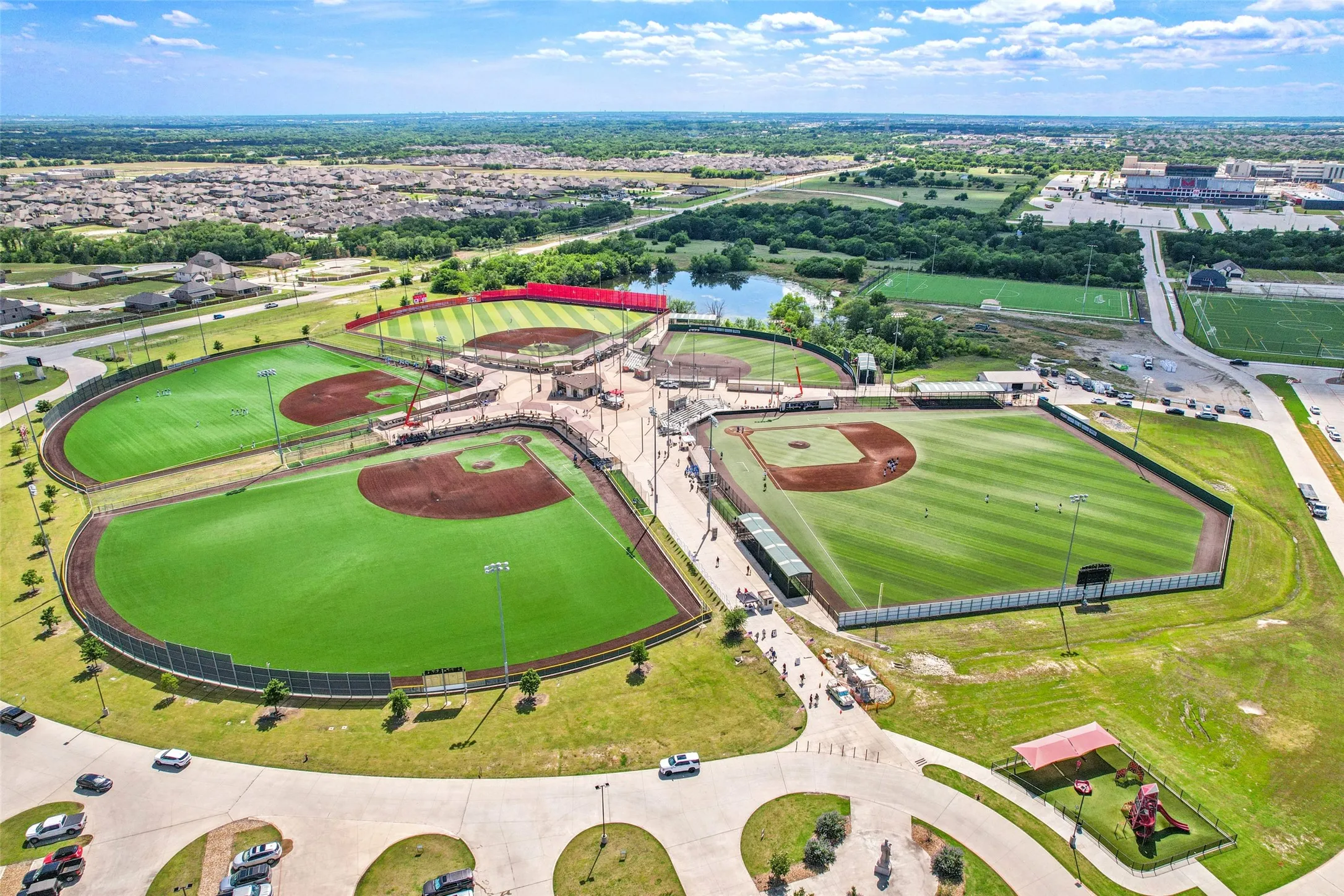 Single Family Residence For Sale in Collin County , 3022 Pinyon Place, Melissa, Texas 75454, 3 Bedroom, 2 Bathroom, 2 Garage spaces, 1,894 Sqft, built in 2014, mls#21393195, Real Estate Agent in Melissa, Homes For Sale in Collin county, Homes For Sale in Melissa, Realtor in Melissa Texas, Real Estate Brokerage Independent Realty Texas, Luminita Cordes Realtor