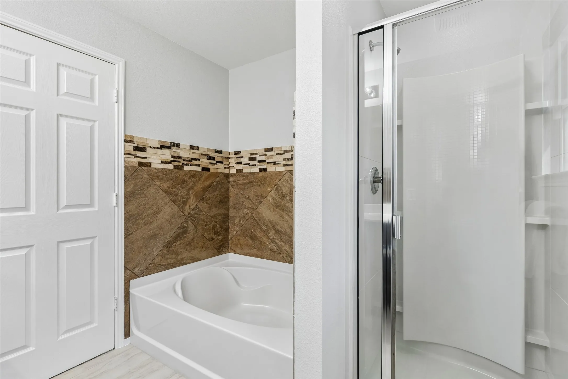 Single Family Residence For Sale in Collin County , 3022 Pinyon Place, Melissa, Texas 75454, 3 Bedroom, 2 Bathroom, 2 Garage spaces, 1,894 Sqft, built in 2014, mls#21393195, Real Estate Agent in Melissa, Homes For Sale in Collin county, Homes For Sale in Melissa, Realtor in Melissa Texas, Real Estate Brokerage Independent Realty Texas, Luminita Cordes Realtor