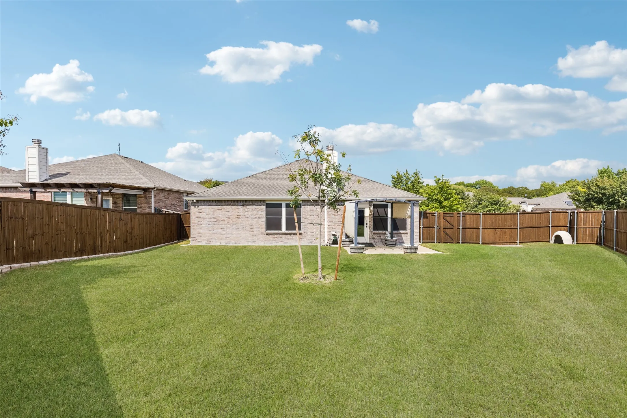 Single Family Residence For Sale in Collin County , 3022 Pinyon Place, Melissa, Texas 75454, 3 Bedroom, 2 Bathroom, 2 Garage spaces, 1,894 Sqft, built in 2014, mls#21393195, Real Estate Agent in Melissa, Homes For Sale in Collin county, Homes For Sale in Melissa, Realtor in Melissa Texas, Real Estate Brokerage Independent Realty Texas, Luminita Cordes Realtor
