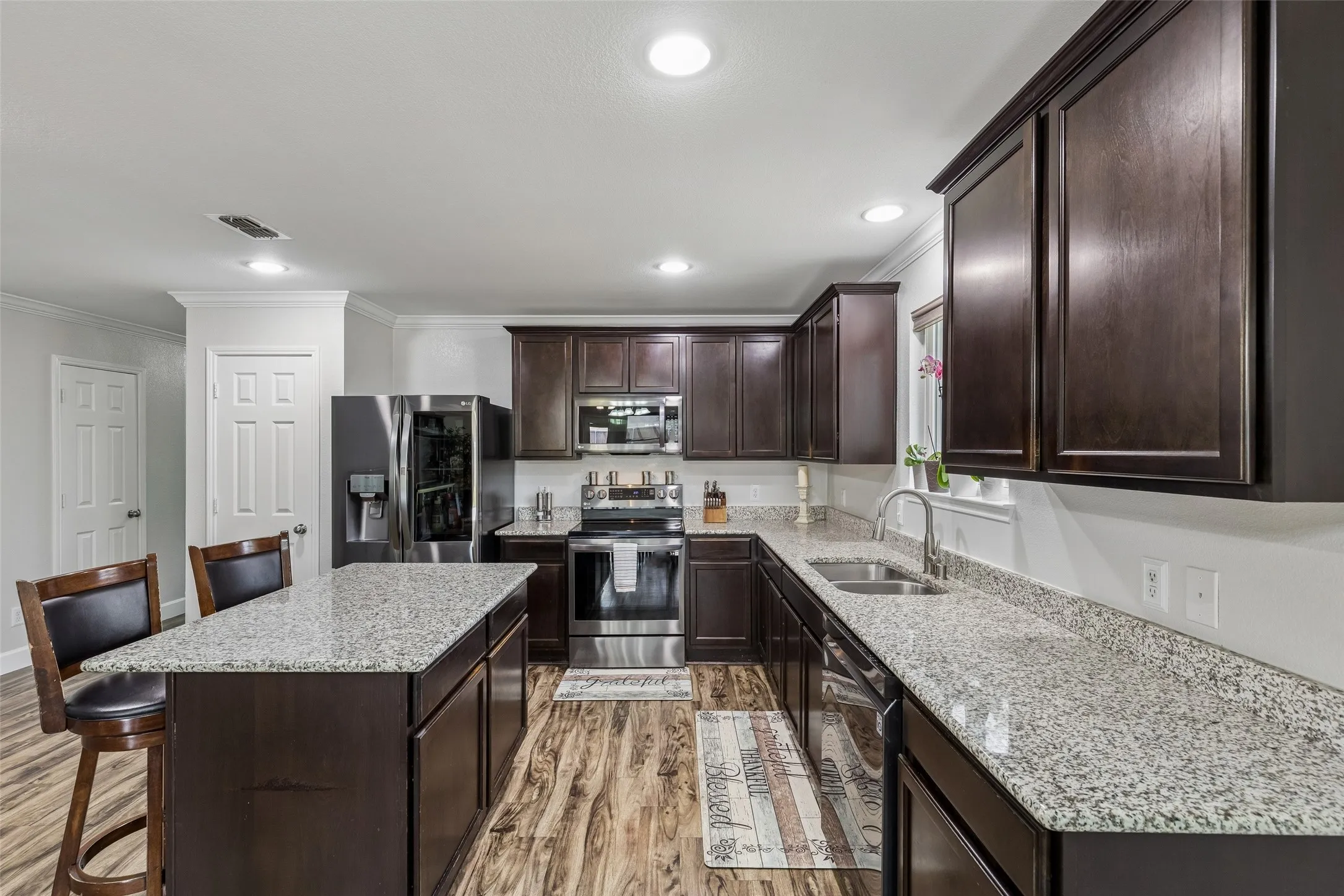 Single Family Residence For Sale in Collin County , 3022 Pinyon Place, Melissa, Texas 75454, 3 Bedroom, 2 Bathroom, 2 Garage spaces, 1,894 Sqft, built in 2014, mls#21393195, Real Estate Agent in Melissa, Homes For Sale in Collin county, Homes For Sale in Melissa, Realtor in Melissa Texas, Real Estate Brokerage Independent Realty Texas, Luminita Cordes Realtor