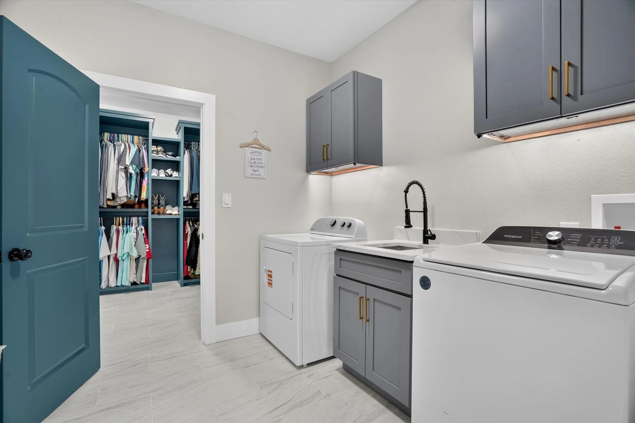 Single Family Residence For Sale in Parker County , 332 Jonny Boy Way, Springtown, Texas 76082, 4 Bedroom, 2 Bathroom, 2 Garage spaces, 2,092 Sqft, built in 2024, mls#21396133, Real Estate Agent in Springtown, Homes For Sale in Parker county, Homes For Sale in Springtown, Realtor in Springtown Texas, Real Estate Brokerage Independent Realty Texas, Luminita Cordes Realtor