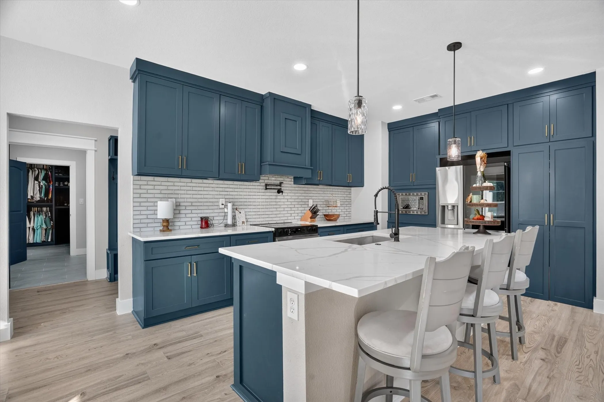 Single Family Residence For Sale in Parker County , 332 Jonny Boy Way, Springtown, Texas 76082, 4 Bedroom, 2 Bathroom, 2 Garage spaces, 2,092 Sqft, built in 2024, mls#21396133, Real Estate Agent in Springtown, Homes For Sale in Parker county, Homes For Sale in Springtown, Realtor in Springtown Texas, Real Estate Brokerage Independent Realty Texas, Luminita Cordes Realtor