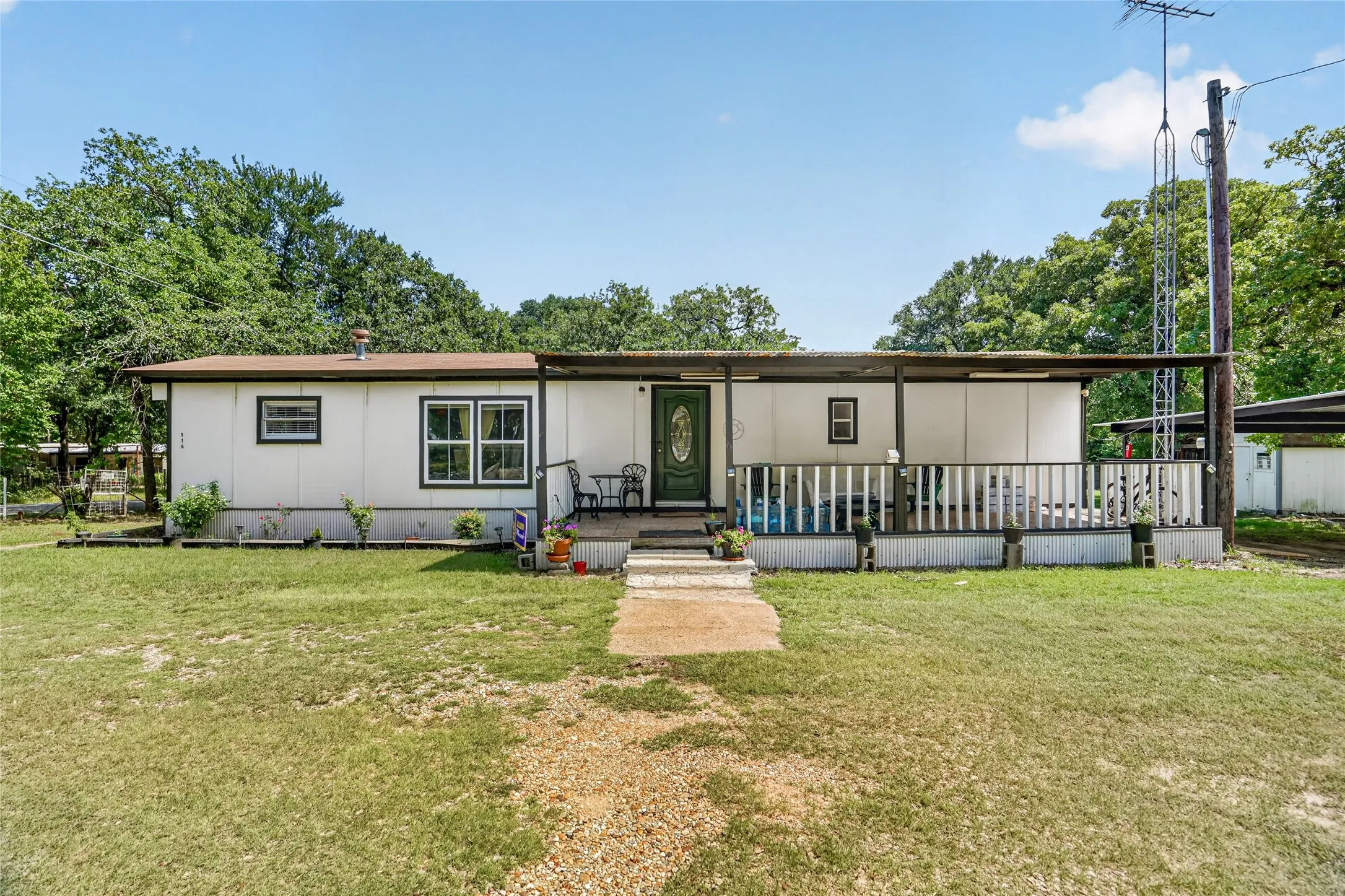 Mobile Home For Sale