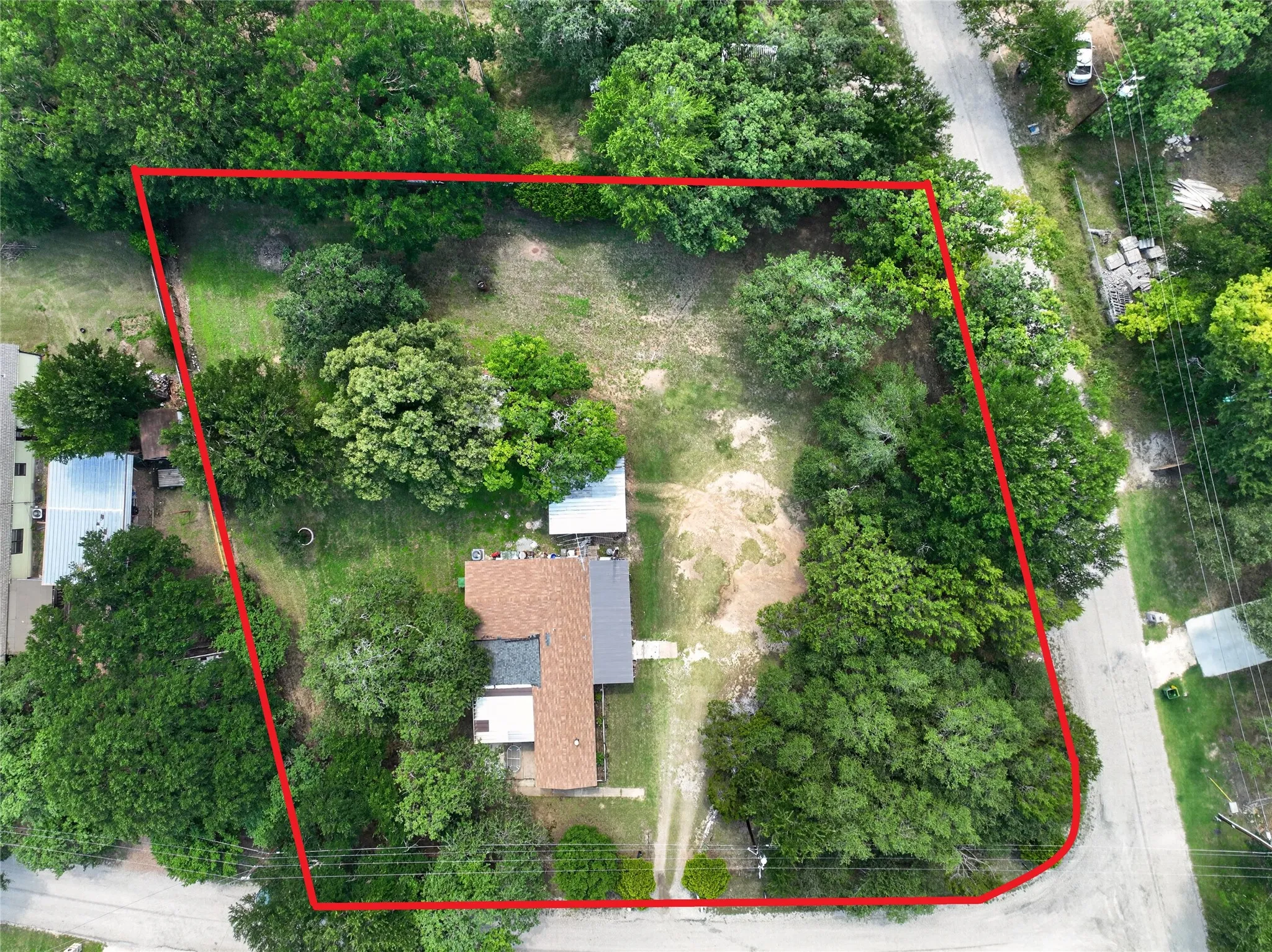 Mobile Home For Sale in Hood County , 916 Fawn Drive, Granbury, Texas 76049, 3 Bedroom, 2 Bathroom, 2 Garage spaces, 1,400 Sqft, built in 1978, mls#21396329, Real Estate Agent in Granbury, Homes For Sale in Hood county, Homes For Sale in Granbury, Realtor in Granbury Texas, Real Estate Brokerage Independent Realty Texas, Luminita Cordes Realtor