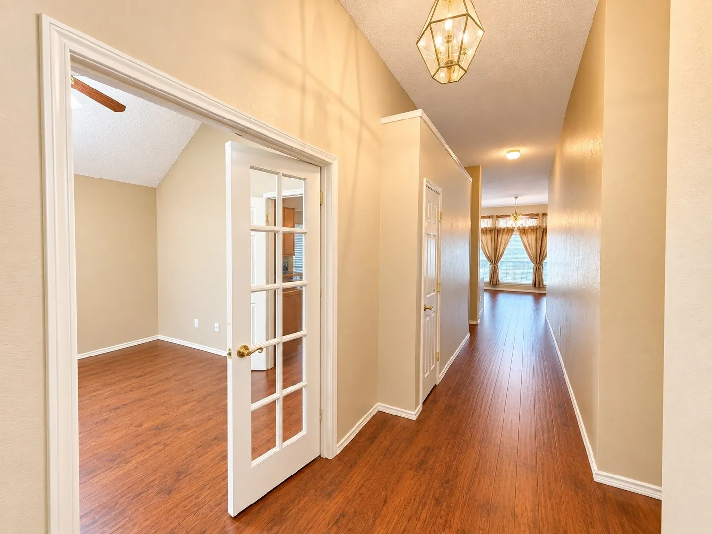 Single Family Residence For Rent in Collin County , 4714 Baton Rouge Boulevard, Frisco, Texas 75035, 4 Bedroom, 2 Bathroom, 2 Garage spaces, 1,693 Sqft, built in 1995, mls#21395329, Real Estate Agent in Frisco, Homes For Rent in Collin county, Homes For Rent in Frisco, Realtor in Frisco Texas, Real Estate Brokerage Independent Realty Texas, Luminita Cordes Realtor
