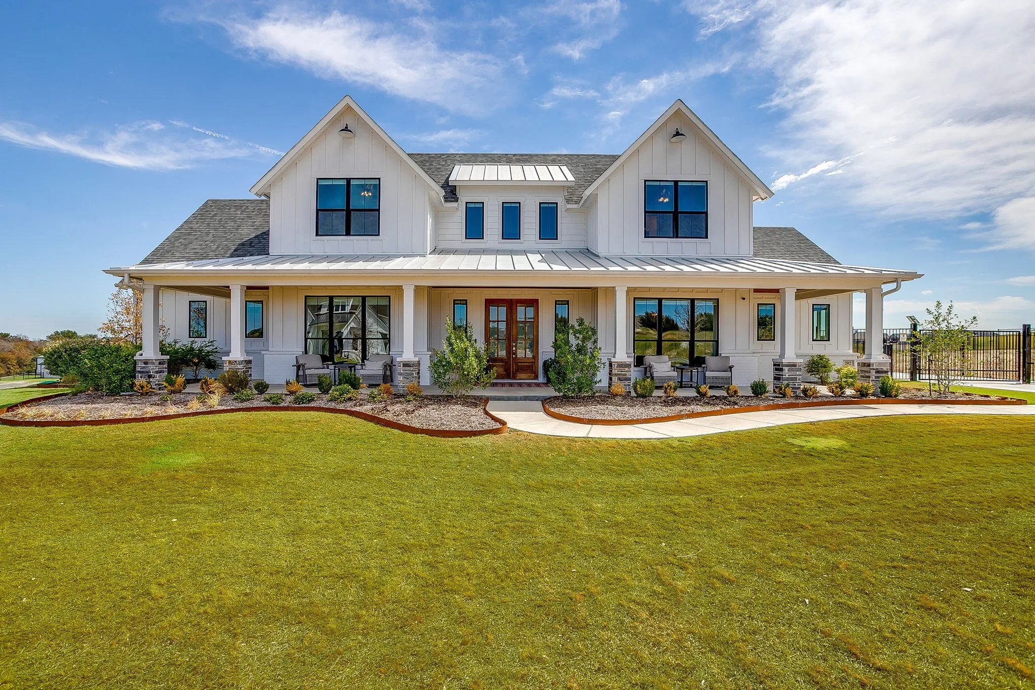 Single Family Residence For Sale