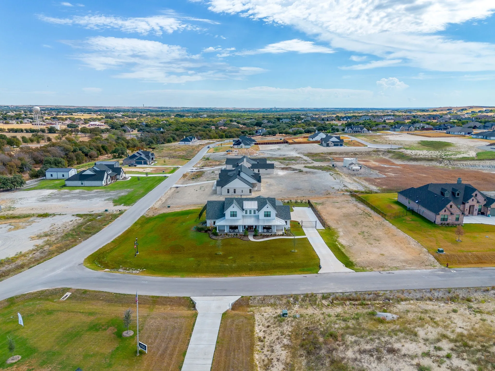 Single Family Residence For Sale in Parker County , 202 Palo Duro Drive, Aledo, Texas 76008, 4 Bedroom, 4 Bathroom, 3 Garage spaces, 3,436 Sqft, built in 2023, mls#21396052, Real Estate Agent in Aledo, Homes For Sale in Parker county, Homes For Sale in Aledo, Realtor in Aledo Texas, Real Estate Brokerage Independent Realty Texas, Luminita Cordes Realtor