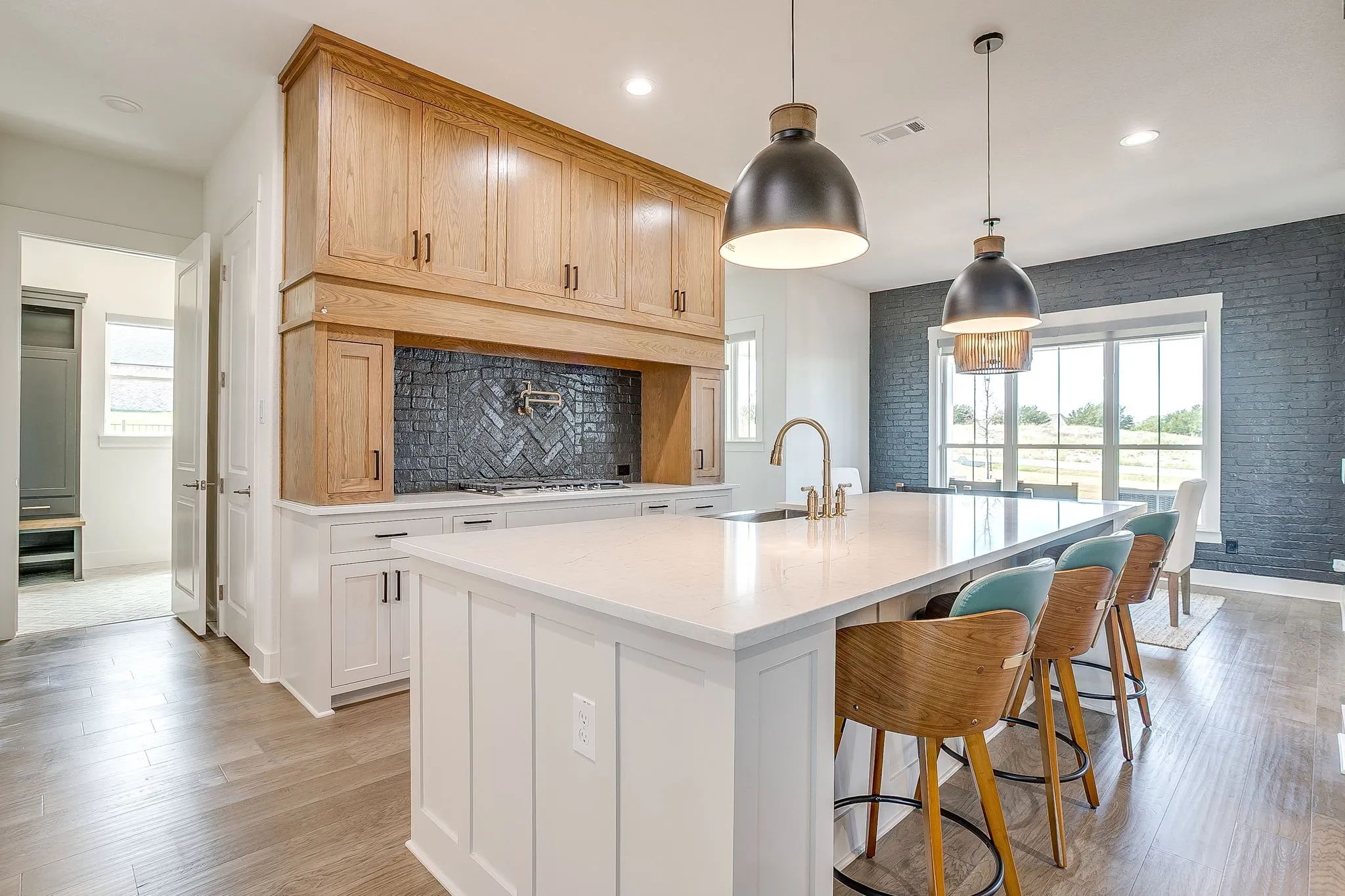 Single Family Residence For Sale in Parker County , 202 Palo Duro Drive, Aledo, Texas 76008, 4 Bedroom, 4 Bathroom, 3 Garage spaces, 3,436 Sqft, built in 2023, mls#21396052, Real Estate Agent in Aledo, Homes For Sale in Parker county, Homes For Sale in Aledo, Realtor in Aledo Texas, Real Estate Brokerage Independent Realty Texas, Luminita Cordes Realtor