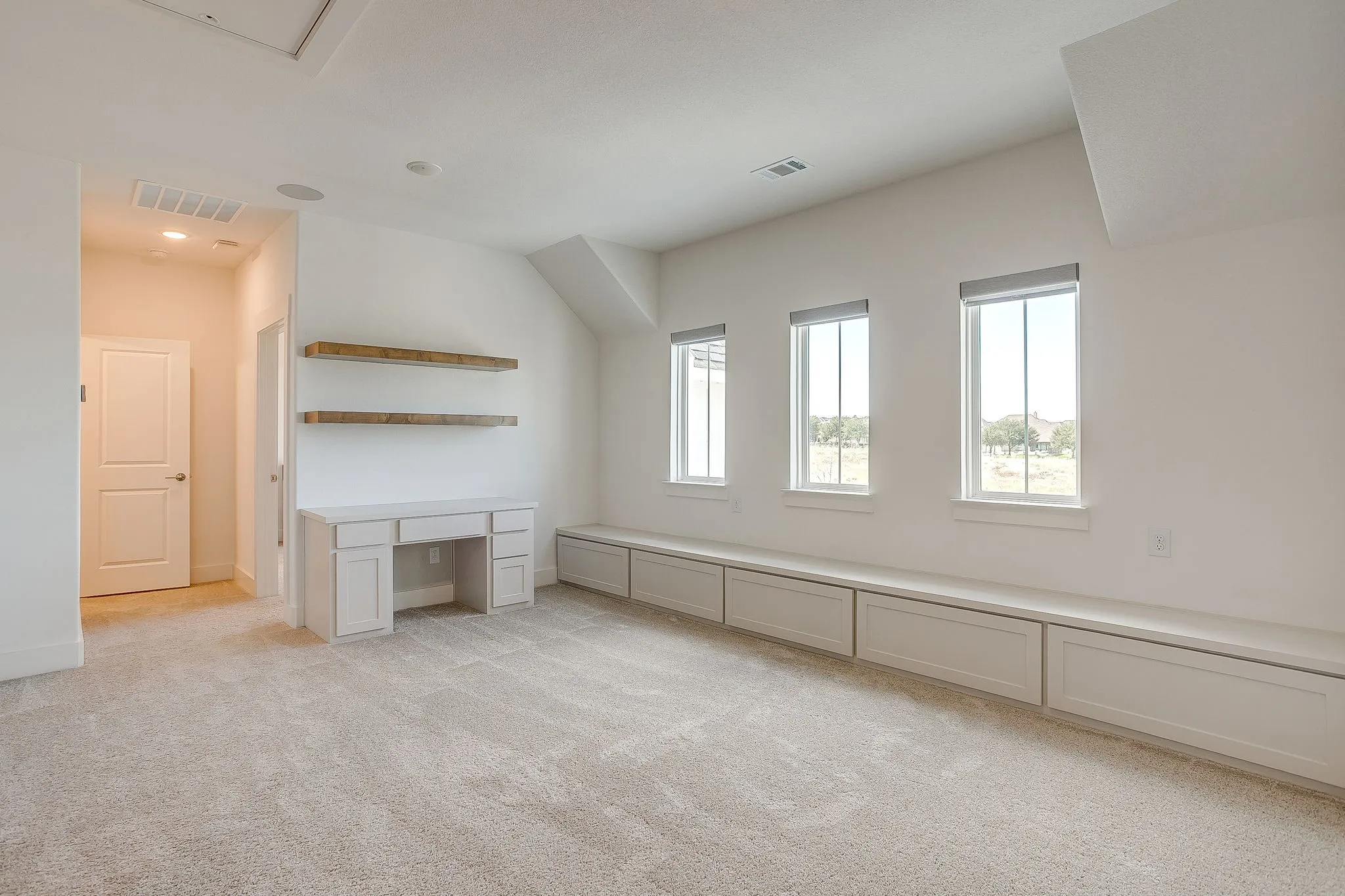 Single Family Residence For Sale in Parker County , 202 Palo Duro Drive, Aledo, Texas 76008, 4 Bedroom, 4 Bathroom, 3 Garage spaces, 3,436 Sqft, built in 2023, mls#21396052, Real Estate Agent in Aledo, Homes For Sale in Parker county, Homes For Sale in Aledo, Realtor in Aledo Texas, Real Estate Brokerage Independent Realty Texas, Luminita Cordes Realtor
