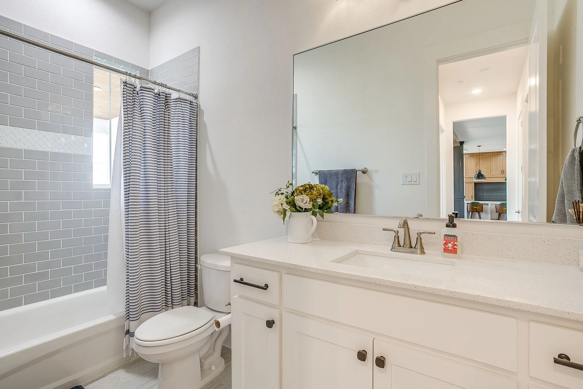 Single Family Residence For Sale in Parker County , 202 Palo Duro Drive, Aledo, Texas 76008, 4 Bedroom, 4 Bathroom, 3 Garage spaces, 3,436 Sqft, built in 2023, mls#21396052, Real Estate Agent in Aledo, Homes For Sale in Parker county, Homes For Sale in Aledo, Realtor in Aledo Texas, Real Estate Brokerage Independent Realty Texas, Luminita Cordes Realtor