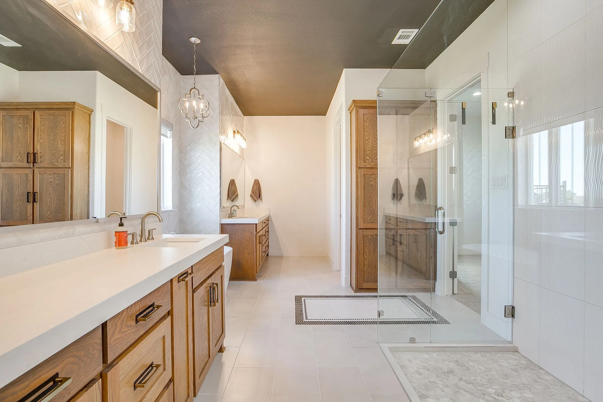Single Family Residence For Sale in Parker County , 202 Palo Duro Drive, Aledo, Texas 76008, 4 Bedroom, 4 Bathroom, 3 Garage spaces, 3,436 Sqft, built in 2023, mls#21396052, Real Estate Agent in Aledo, Homes For Sale in Parker county, Homes For Sale in Aledo, Realtor in Aledo Texas, Real Estate Brokerage Independent Realty Texas, Luminita Cordes Realtor