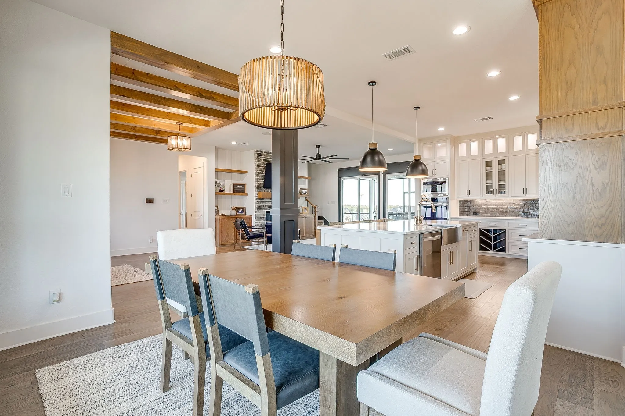 Single Family Residence For Sale in Parker County , 202 Palo Duro Drive, Aledo, Texas 76008, 4 Bedroom, 4 Bathroom, 3 Garage spaces, 3,436 Sqft, built in 2023, mls#21396052, Real Estate Agent in Aledo, Homes For Sale in Parker county, Homes For Sale in Aledo, Realtor in Aledo Texas, Real Estate Brokerage Independent Realty Texas, Luminita Cordes Realtor