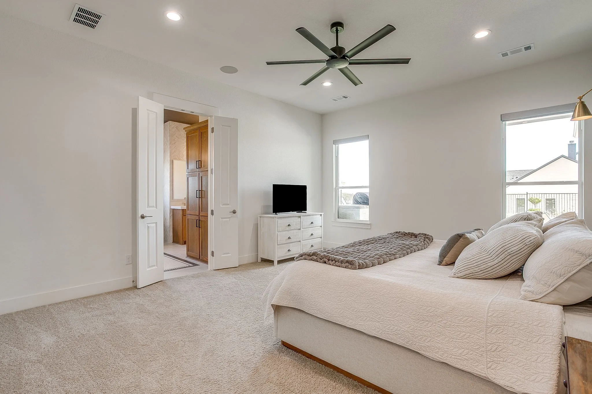Single Family Residence For Sale in Parker County , 202 Palo Duro Drive, Aledo, Texas 76008, 4 Bedroom, 4 Bathroom, 3 Garage spaces, 3,436 Sqft, built in 2023, mls#21396052, Real Estate Agent in Aledo, Homes For Sale in Parker county, Homes For Sale in Aledo, Realtor in Aledo Texas, Real Estate Brokerage Independent Realty Texas, Luminita Cordes Realtor