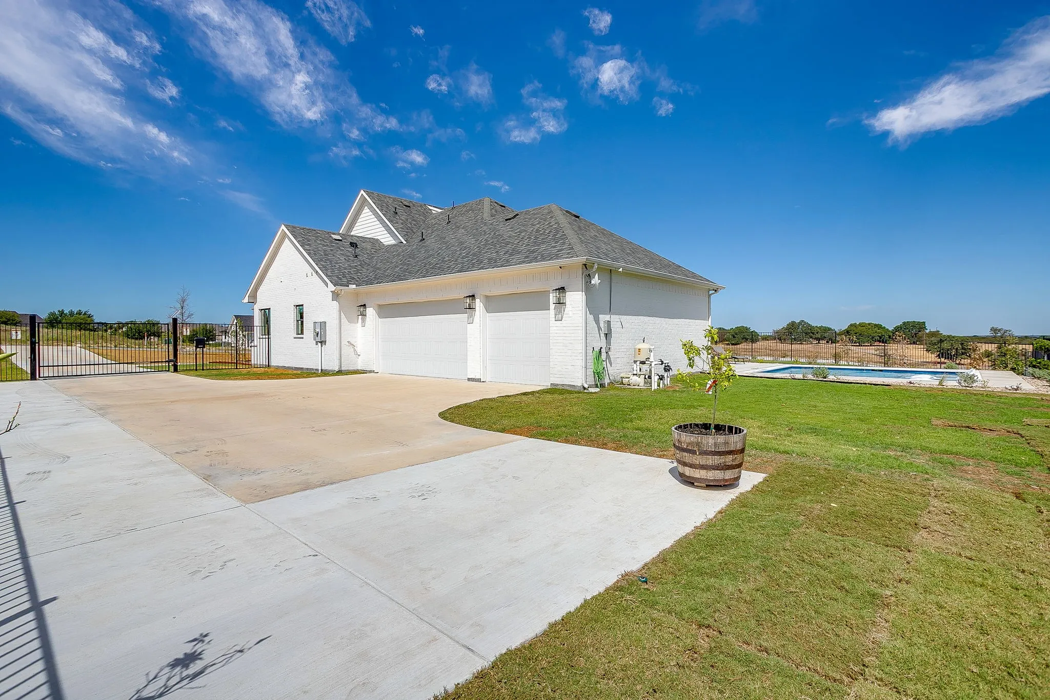 Single Family Residence For Sale in Parker County , 202 Palo Duro Drive, Aledo, Texas 76008, 4 Bedroom, 4 Bathroom, 3 Garage spaces, 3,436 Sqft, built in 2023, mls#21396052, Real Estate Agent in Aledo, Homes For Sale in Parker county, Homes For Sale in Aledo, Realtor in Aledo Texas, Real Estate Brokerage Independent Realty Texas, Luminita Cordes Realtor