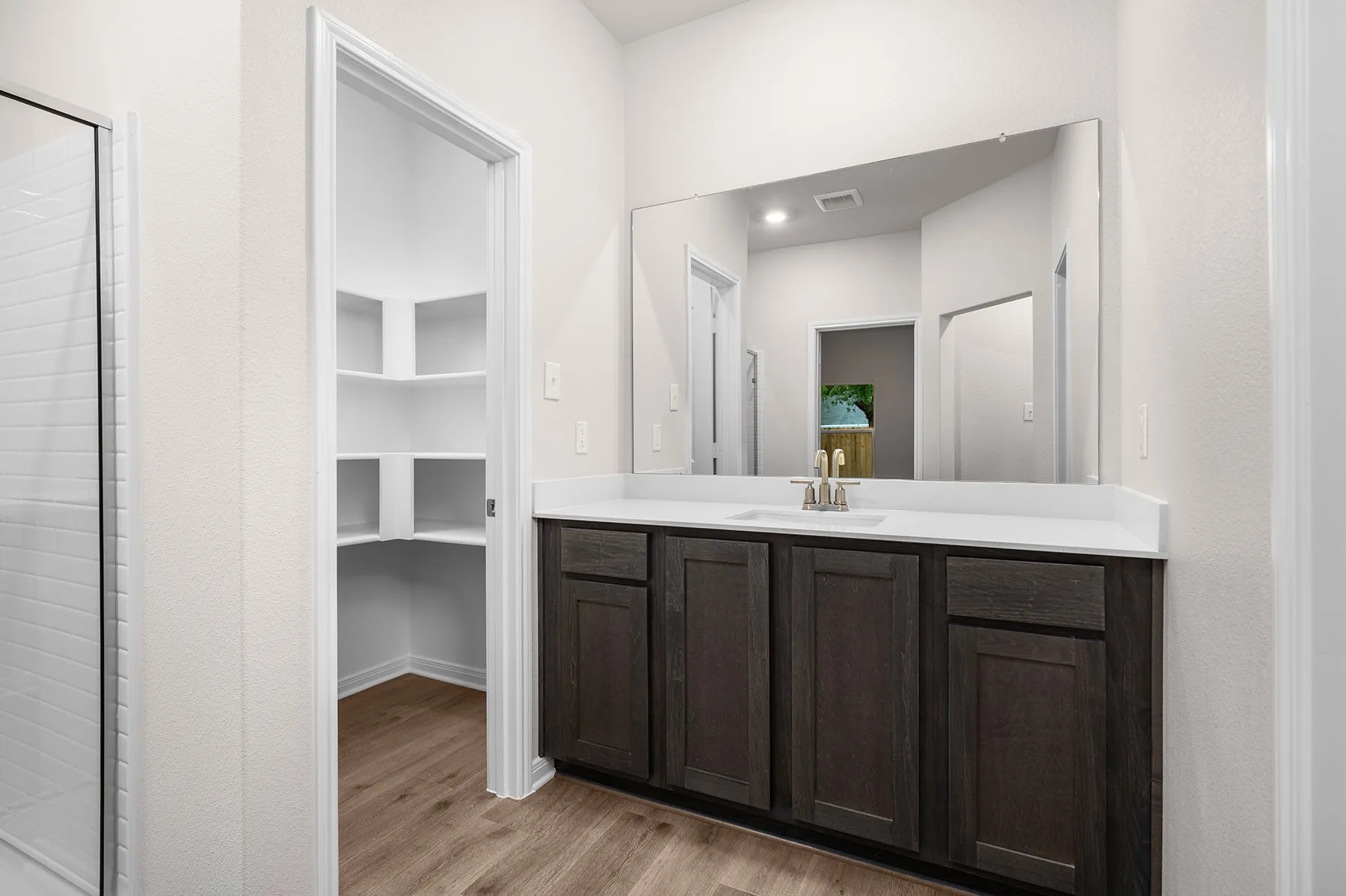 Single Family Residence For Rent in Kaufman County , 139 North Island Drive, Terrell, Texas 75160, 4 Bedroom, 2 Bathroom, 2 Garage spaces, 1,752 Sqft, built in 2026, mls#21396349, Real Estate Agent in Terrell, Homes For Rent in Kaufman county, Homes For Rent in Terrell, Realtor in Terrell Texas, Real Estate Brokerage Independent Realty Texas, Luminita Cordes Realtor