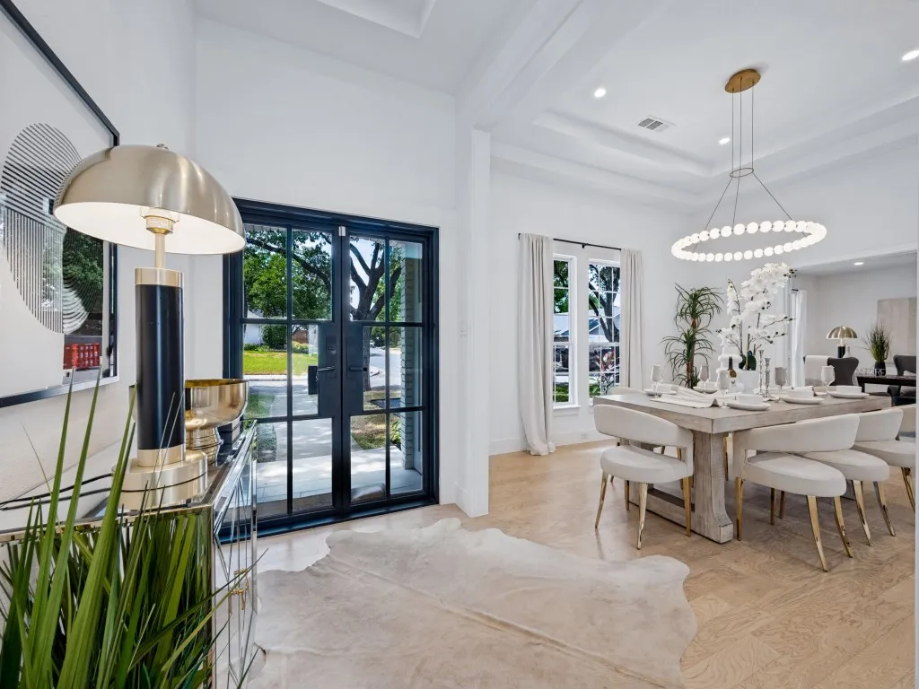 Single Family Residence For Sale