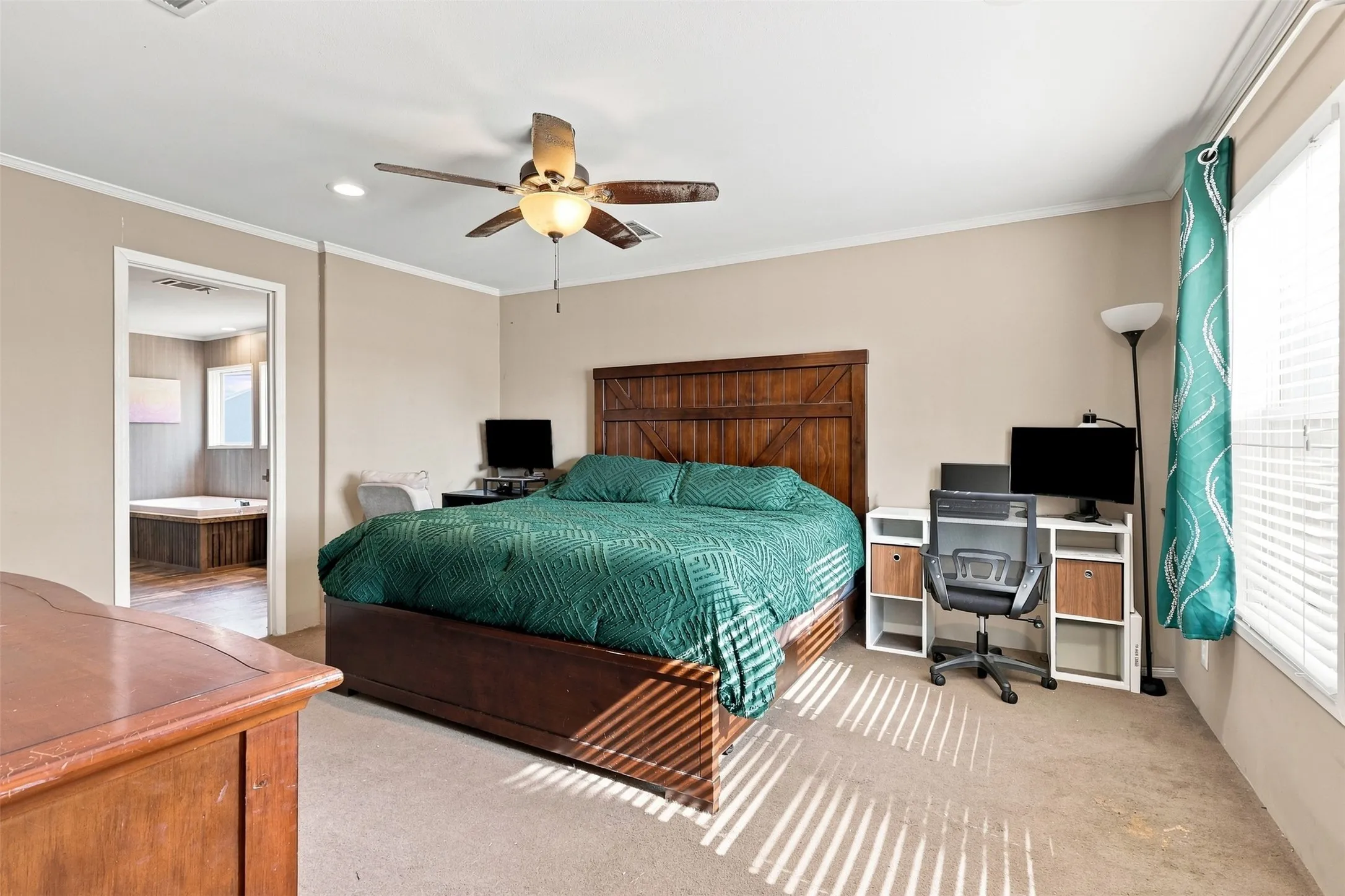 Mobile Home For Sale in Parker County , 5519 Upper Denton Road, Weatherford, Texas 76085, 3 Bedroom, 2 Bathroom, Garage spaces, 1,736 Sqft, built in 2018, mls#21396317, Real Estate Agent in Weatherford, Homes For Sale in Parker county, Homes For Sale in Weatherford, Realtor in Weatherford Texas, Real Estate Brokerage Independent Realty Texas, Luminita Cordes Realtor