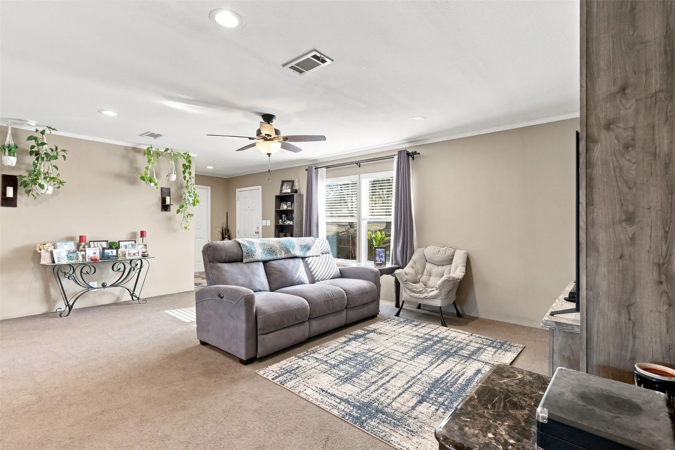 Mobile Home For Sale in Parker County , 5519 Upper Denton Road, Weatherford, Texas 76085, 3 Bedroom, 2 Bathroom, Garage spaces, 1,736 Sqft, built in 2018, mls#21396317, Real Estate Agent in Weatherford, Homes For Sale in Parker county, Homes For Sale in Weatherford, Realtor in Weatherford Texas, Real Estate Brokerage Independent Realty Texas, Luminita Cordes Realtor