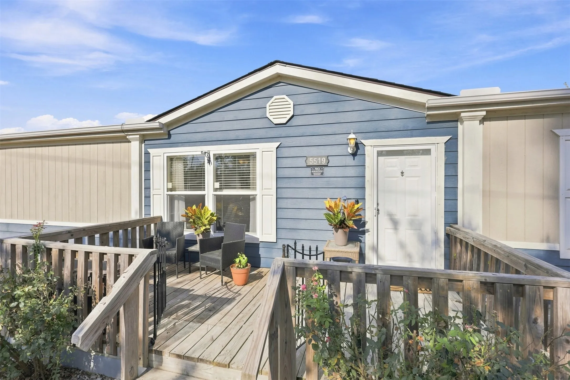 Mobile Home For Sale in Parker County , 5519 Upper Denton Road, Weatherford, Texas 76085, 3 Bedroom, 2 Bathroom, Garage spaces, 1,736 Sqft, built in 2018, mls#21396317, Real Estate Agent in Weatherford, Homes For Sale in Parker county, Homes For Sale in Weatherford, Realtor in Weatherford Texas, Real Estate Brokerage Independent Realty Texas, Luminita Cordes Realtor