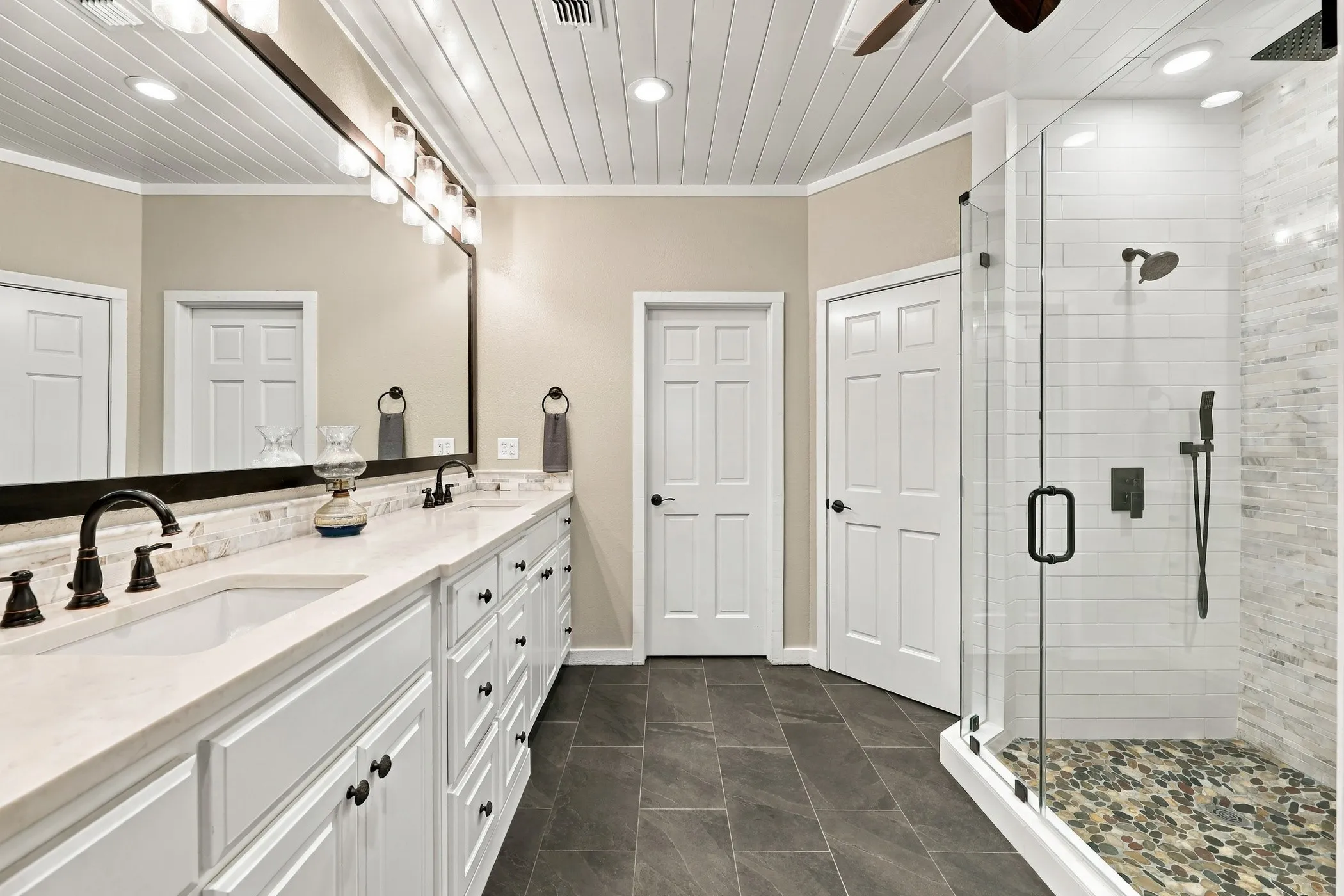 Farm For Sale in Smith County , 23241 County Road 2159, Troup, Texas 75789, 4 Bedroom, 6 Bathroom, 2 Garage spaces, 3,028 Sqft, built in 2006, mls#21396345, Real Estate Agent in Troup, Homes For Sale in Smith county, Homes For Sale in Troup, Realtor in Troup Texas, Real Estate Brokerage Independent Realty Texas, Luminita Cordes Realtor