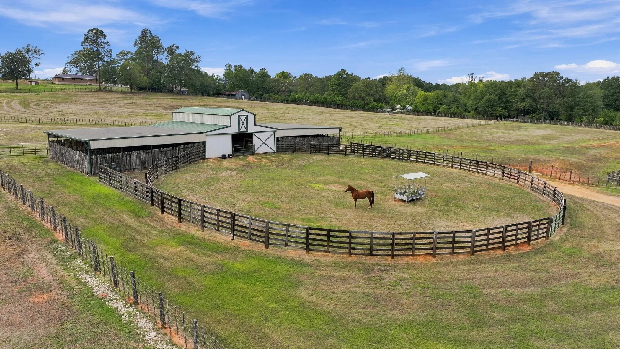 Farm For Sale in Smith County , 23241 County Road 2159, Troup, Texas 75789, 4 Bedroom, 6 Bathroom, 2 Garage spaces, 3,028 Sqft, built in 2006, mls#21396345, Real Estate Agent in Troup, Homes For Sale in Smith county, Homes For Sale in Troup, Realtor in Troup Texas, Real Estate Brokerage Independent Realty Texas, Luminita Cordes Realtor