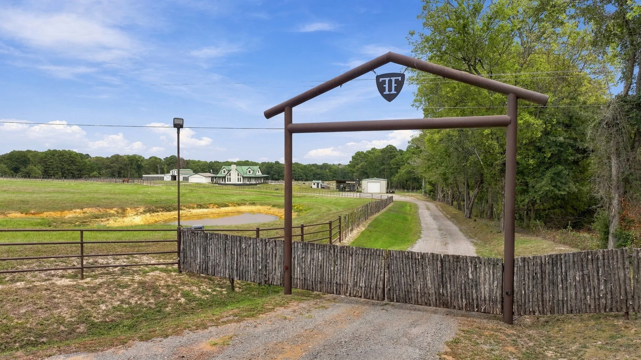Farm For Sale in Smith County , 23241 County Road 2159, Troup, Texas 75789, 4 Bedroom, 6 Bathroom, 2 Garage spaces, 3,028 Sqft, built in 2006, mls#21396345, Real Estate Agent in Troup, Homes For Sale in Smith county, Homes For Sale in Troup, Realtor in Troup Texas, Real Estate Brokerage Independent Realty Texas, Luminita Cordes Realtor