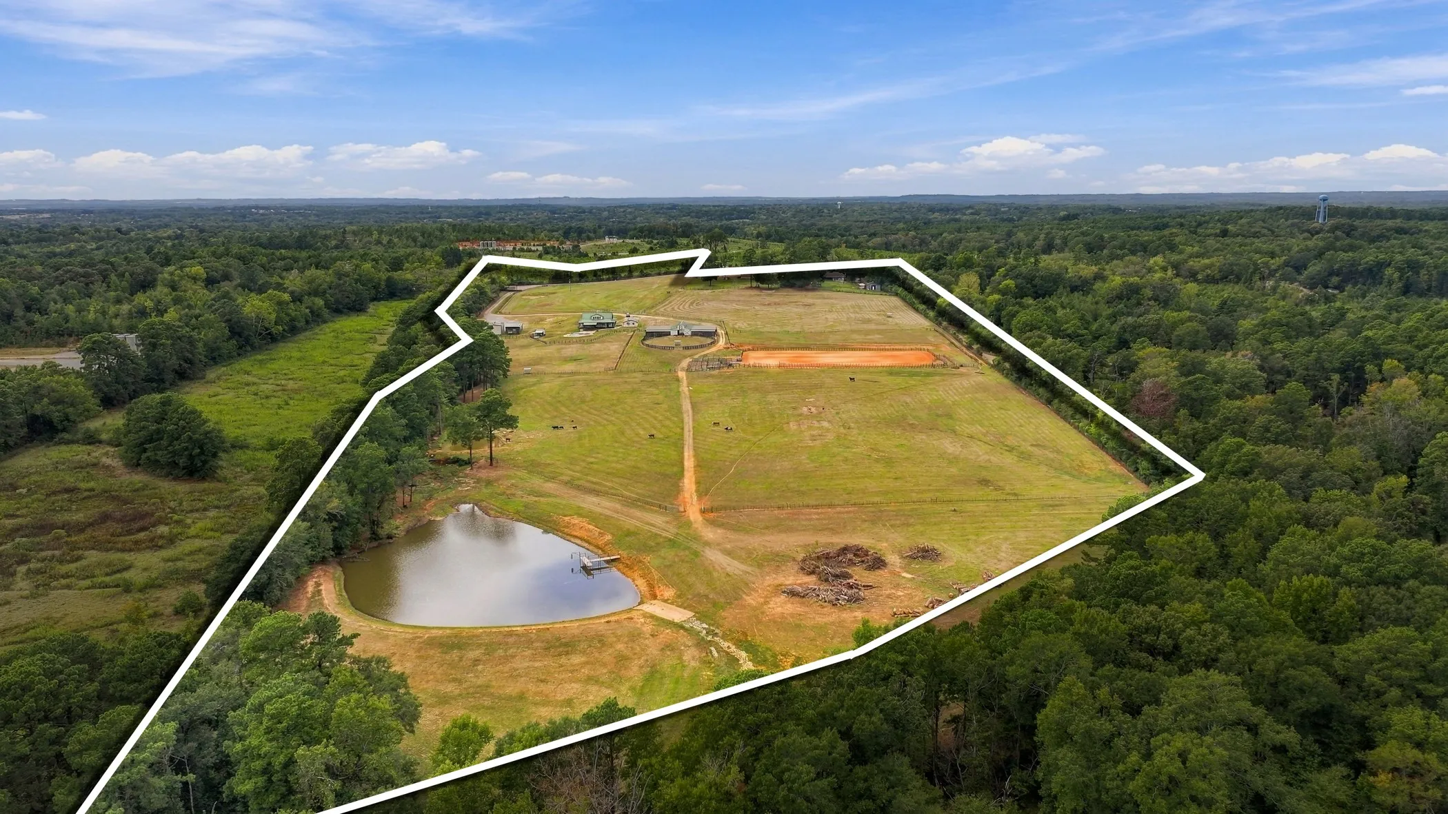 Farm For Sale in Smith County , 23241 County Road 2159, Troup, Texas 75789, 4 Bedroom, 6 Bathroom, 2 Garage spaces, 3,028 Sqft, built in 2006, mls#21396345, Real Estate Agent in Troup, Homes For Sale in Smith county, Homes For Sale in Troup, Realtor in Troup Texas, Real Estate Brokerage Independent Realty Texas, Luminita Cordes Realtor