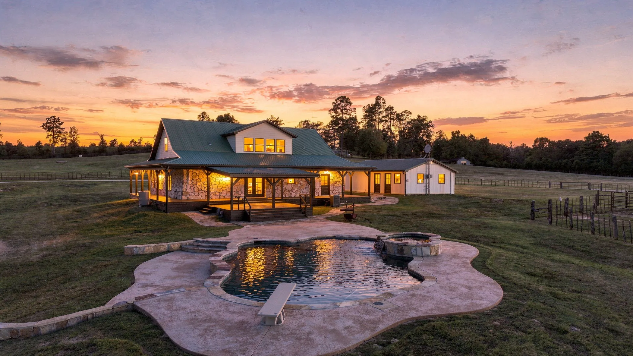 Farm For Sale in Smith County , 23241 County Road 2159, Troup, Texas 75789, 4 Bedroom, 6 Bathroom, 2 Garage spaces, 3,028 Sqft, built in 2006, mls#21396345, Real Estate Agent in Troup, Homes For Sale in Smith county, Homes For Sale in Troup, Realtor in Troup Texas, Real Estate Brokerage Independent Realty Texas, Luminita Cordes Realtor