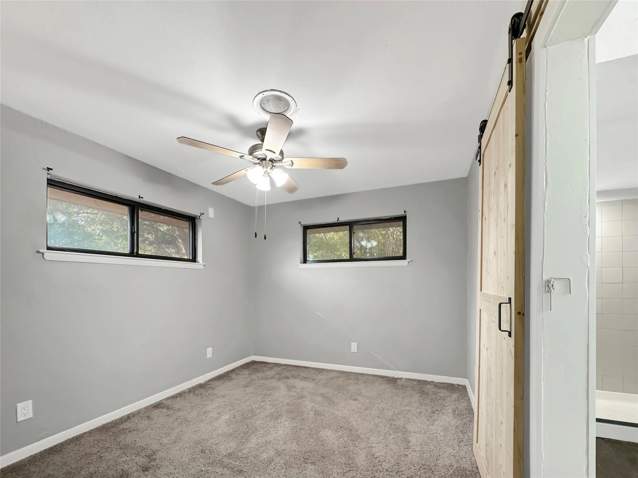 Single Family Residence For Sale in Dallas County , 4331 Kolloch Drive, Dallas, Texas 75216, 3 Bedroom, 2 Bathroom, 2 Garage spaces, 1,509 Sqft, built in 1960, mls#21392642, Real Estate Agent in Dallas, Homes For Sale in Dallas county, Homes For Sale in Dallas, Realtor in Dallas Texas, Real Estate Brokerage Independent Realty Texas, Luminita Cordes Realtor