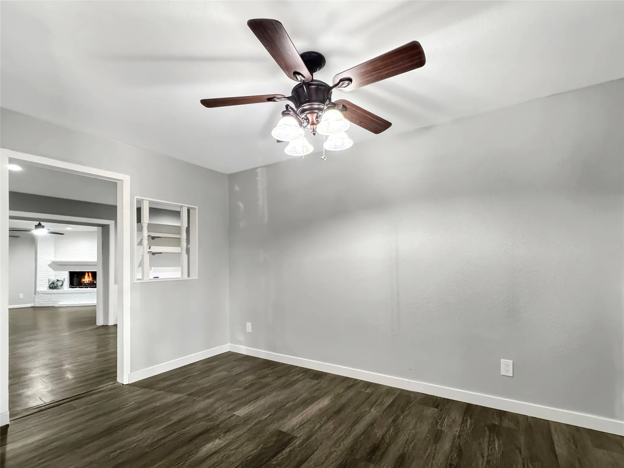 Single Family Residence For Sale in Dallas County , 4331 Kolloch Drive, Dallas, Texas 75216, 3 Bedroom, 2 Bathroom, 2 Garage spaces, 1,509 Sqft, built in 1960, mls#21392642, Real Estate Agent in Dallas, Homes For Sale in Dallas county, Homes For Sale in Dallas, Realtor in Dallas Texas, Real Estate Brokerage Independent Realty Texas, Luminita Cordes Realtor