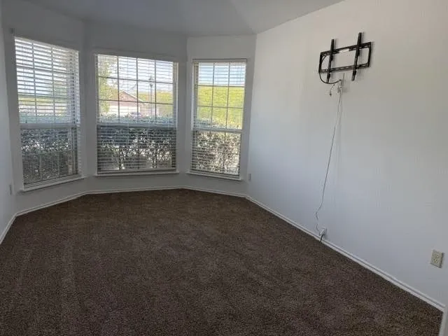Single Family Residence For Rent in Collin County , 800 Elm Grove, Anna, Texas 75409, 3 Bedroom, 2 Bathroom, 2 Garage spaces, 1,532 Sqft, built in 2014, mls#21396362, Real Estate Agent in Anna, Homes For Rent in Collin county, Homes For Rent in Anna, Realtor in Anna Texas, Real Estate Brokerage Independent Realty Texas, Luminita Cordes Realtor
