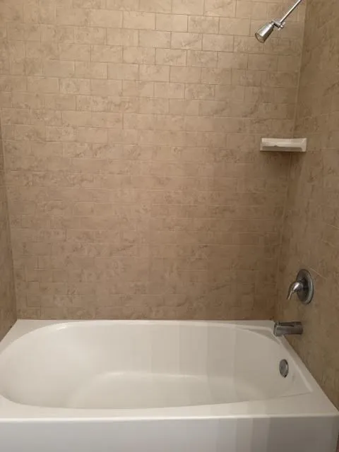Single Family Residence For Rent in Collin County , 800 Elm Grove, Anna, Texas 75409, 3 Bedroom, 2 Bathroom, 2 Garage spaces, 1,532 Sqft, built in 2014, mls#21396362, Real Estate Agent in Anna, Homes For Rent in Collin county, Homes For Rent in Anna, Realtor in Anna Texas, Real Estate Brokerage Independent Realty Texas, Luminita Cordes Realtor