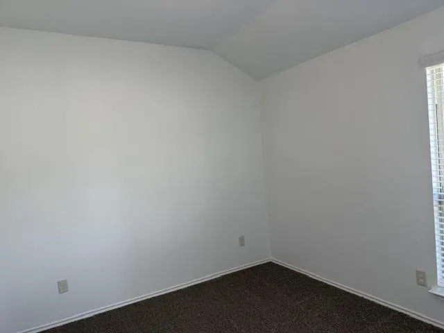 Single Family Residence For Rent in Collin County , 800 Elm Grove, Anna, Texas 75409, 3 Bedroom, 2 Bathroom, 2 Garage spaces, 1,532 Sqft, built in 2014, mls#21396362, Real Estate Agent in Anna, Homes For Rent in Collin county, Homes For Rent in Anna, Realtor in Anna Texas, Real Estate Brokerage Independent Realty Texas, Luminita Cordes Realtor
