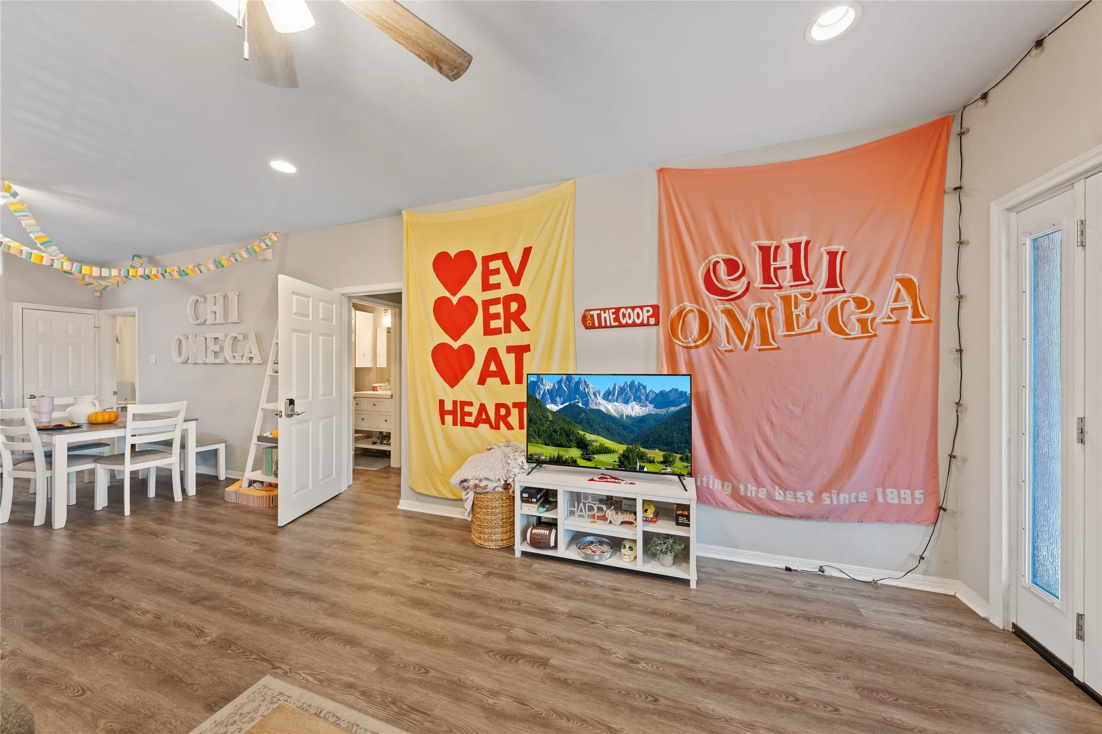 Duplex For Sale in Mc Lennan County , 1301 James Avenue, Waco, Texas 76706, 4 Bedroom, 4 Bathroom, Garage spaces, 0 Sqft, built in 2001, mls#21394366, Real Estate Agent in Waco, Homes For Sale in Mc Lennan county, Homes For Sale in Waco, Realtor in Waco Texas, Real Estate Brokerage Independent Realty Texas, Luminita Cordes Realtor