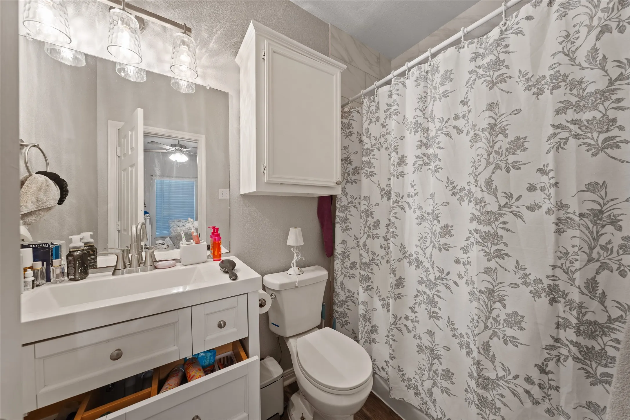 Duplex For Sale in Mc Lennan County , 1301 James Avenue, Waco, Texas 76706, 4 Bedroom, 4 Bathroom, Garage spaces, 0 Sqft, built in 2001, mls#21394366, Real Estate Agent in Waco, Homes For Sale in Mc Lennan county, Homes For Sale in Waco, Realtor in Waco Texas, Real Estate Brokerage Independent Realty Texas, Luminita Cordes Realtor