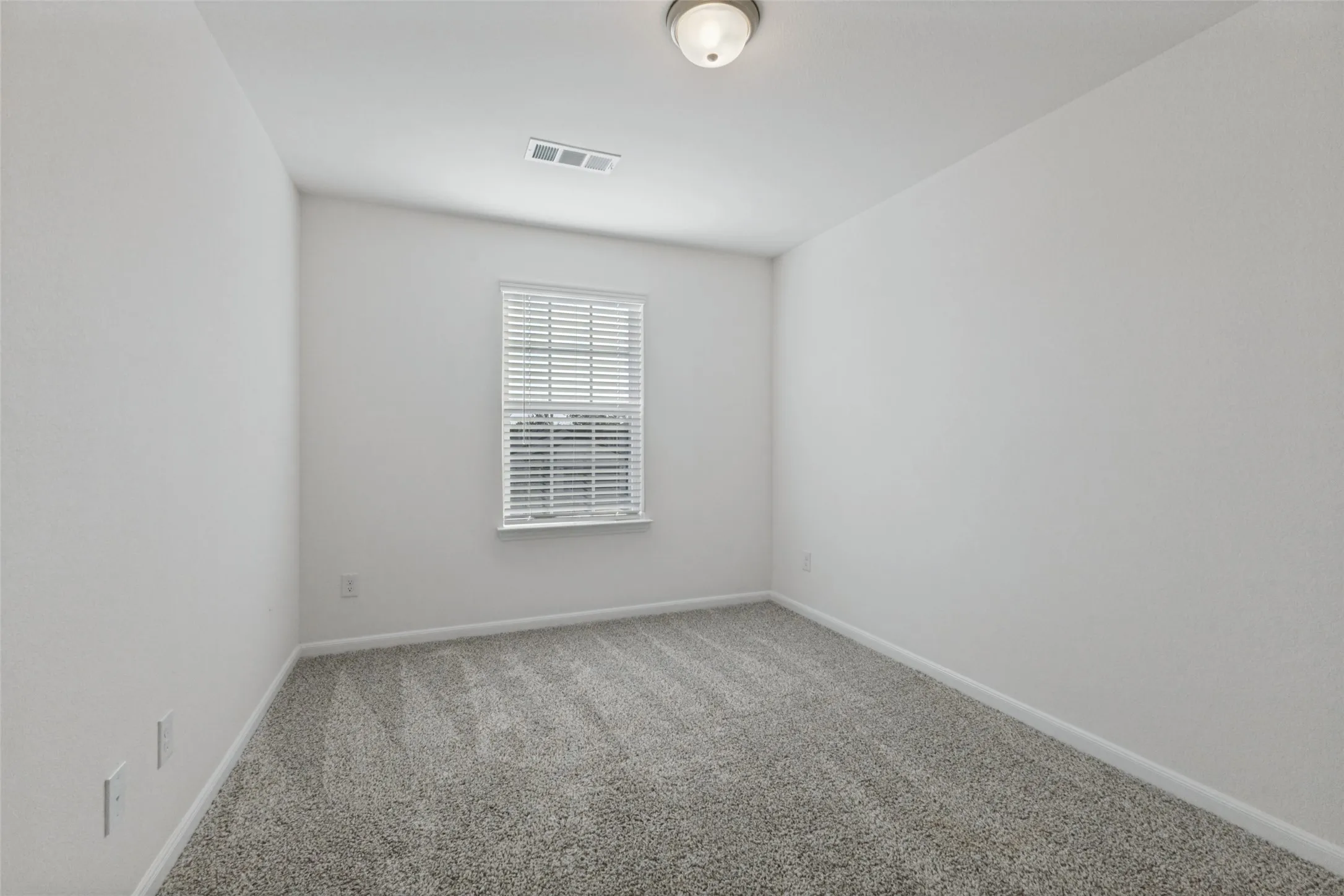 Single Family Residence For Sale in Kaufman County , 2907 Bodie Court, Forney, Texas 75126, 4 Bedroom, 3 Bathroom, 2 Garage spaces, 2,614 Sqft, built in 2023, mls#21394242, Real Estate Agent in Forney, Homes For Sale in Kaufman county, Homes For Sale in Forney, Realtor in Forney Texas, Real Estate Brokerage Independent Realty Texas, Luminita Cordes Realtor