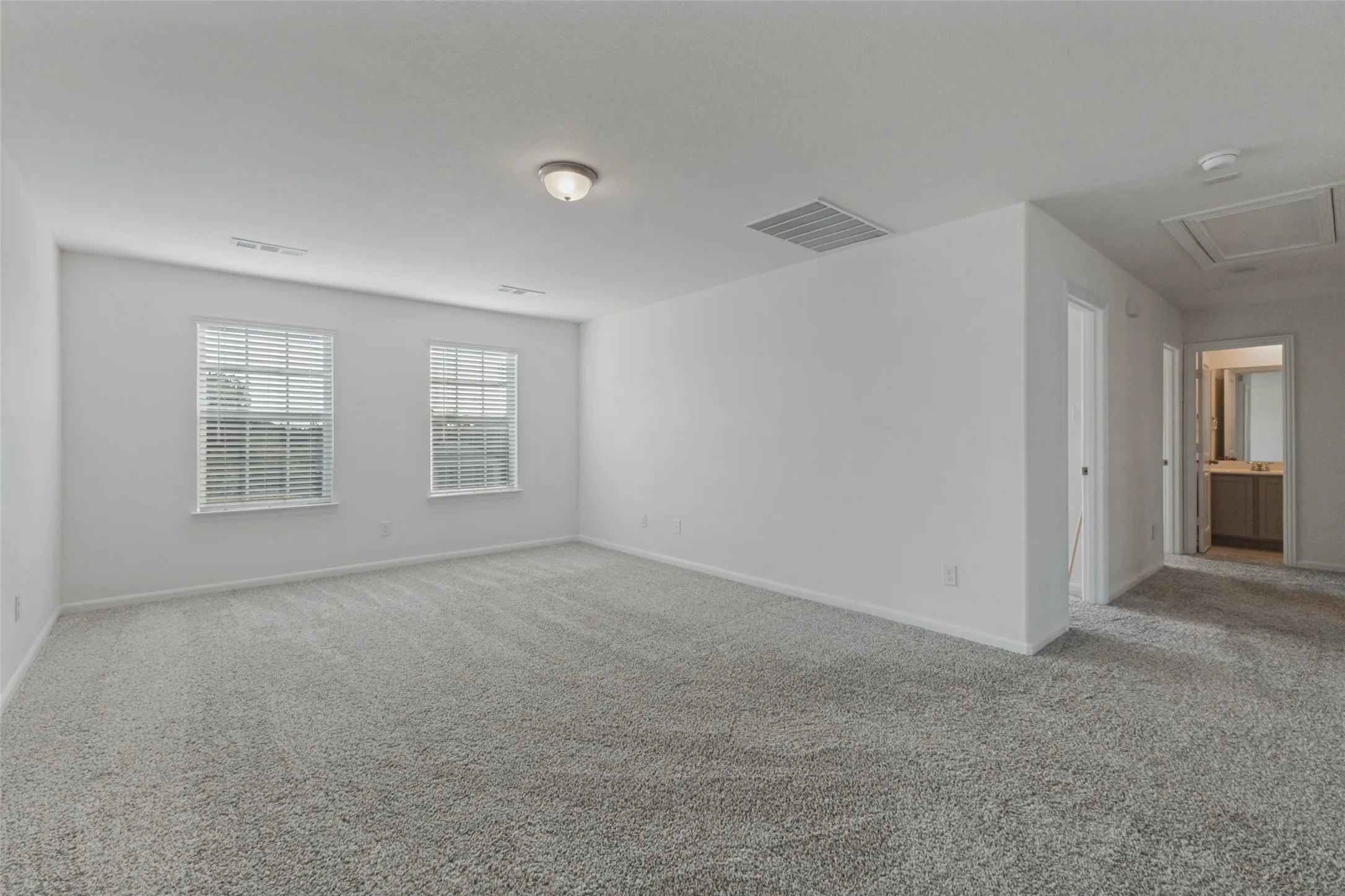 Single Family Residence For Sale in Kaufman County , 2907 Bodie Court, Forney, Texas 75126, 4 Bedroom, 3 Bathroom, 2 Garage spaces, 2,614 Sqft, built in 2023, mls#21394242, Real Estate Agent in Forney, Homes For Sale in Kaufman county, Homes For Sale in Forney, Realtor in Forney Texas, Real Estate Brokerage Independent Realty Texas, Luminita Cordes Realtor
