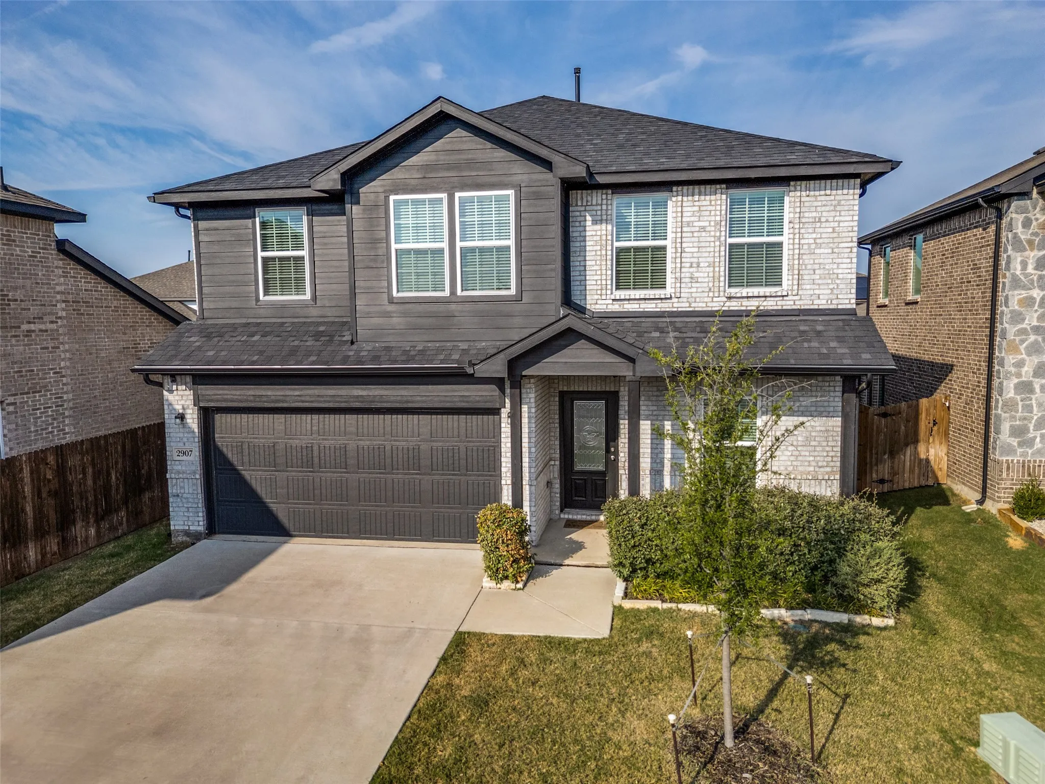 Single Family Residence For Sale in Kaufman County , 2907 Bodie Court, Forney, Texas 75126, 4 Bedroom, 3 Bathroom, 2 Garage spaces, 2,614 Sqft, built in 2023, mls#21394242, Real Estate Agent in Forney, Homes For Sale in Kaufman county, Homes For Sale in Forney, Realtor in Forney Texas, Real Estate Brokerage Independent Realty Texas, Luminita Cordes Realtor