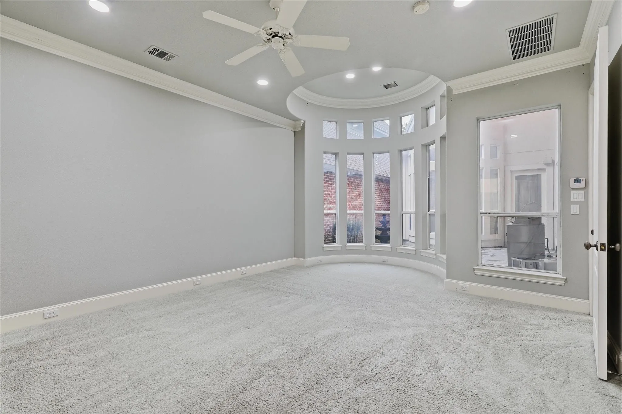 Single Family Residence For Sale in Dallas County , 11831 Brookhill Lane, Dallas, Texas 75230, 3 Bedroom, 4 Bathroom, 2 Garage spaces, 2,923 Sqft, built in 1999, mls#21396376, Real Estate Agent in Dallas, Homes For Sale in Dallas county, Homes For Sale in Dallas, Realtor in Dallas Texas, Real Estate Brokerage Independent Realty Texas, Luminita Cordes Realtor