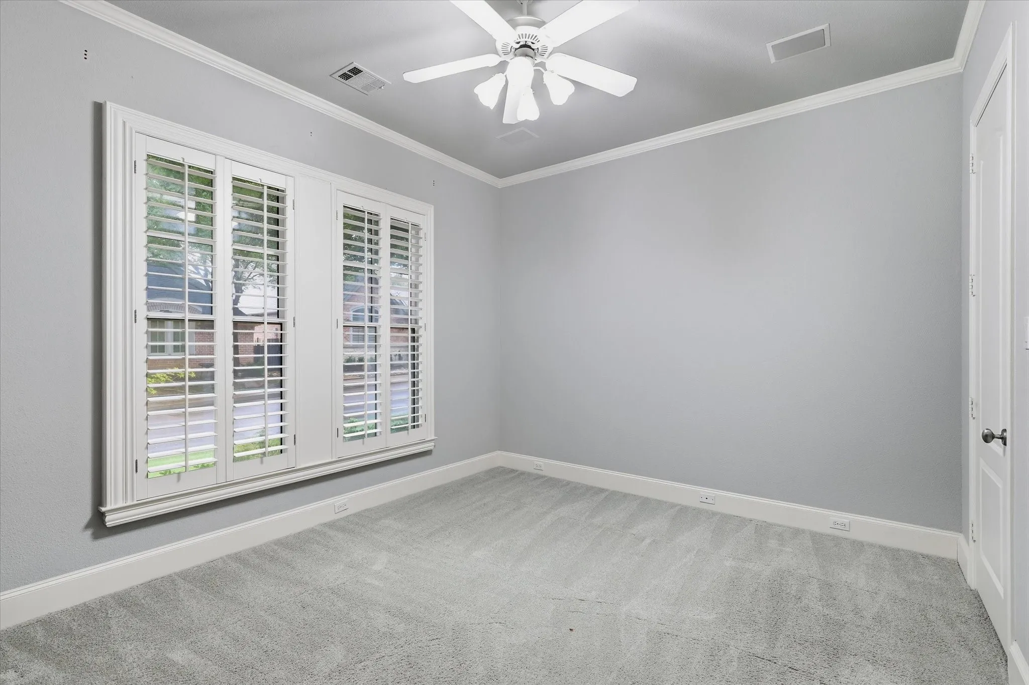 Single Family Residence For Sale in Dallas County , 11831 Brookhill Lane, Dallas, Texas 75230, 3 Bedroom, 4 Bathroom, 2 Garage spaces, 2,923 Sqft, built in 1999, mls#21396376, Real Estate Agent in Dallas, Homes For Sale in Dallas county, Homes For Sale in Dallas, Realtor in Dallas Texas, Real Estate Brokerage Independent Realty Texas, Luminita Cordes Realtor