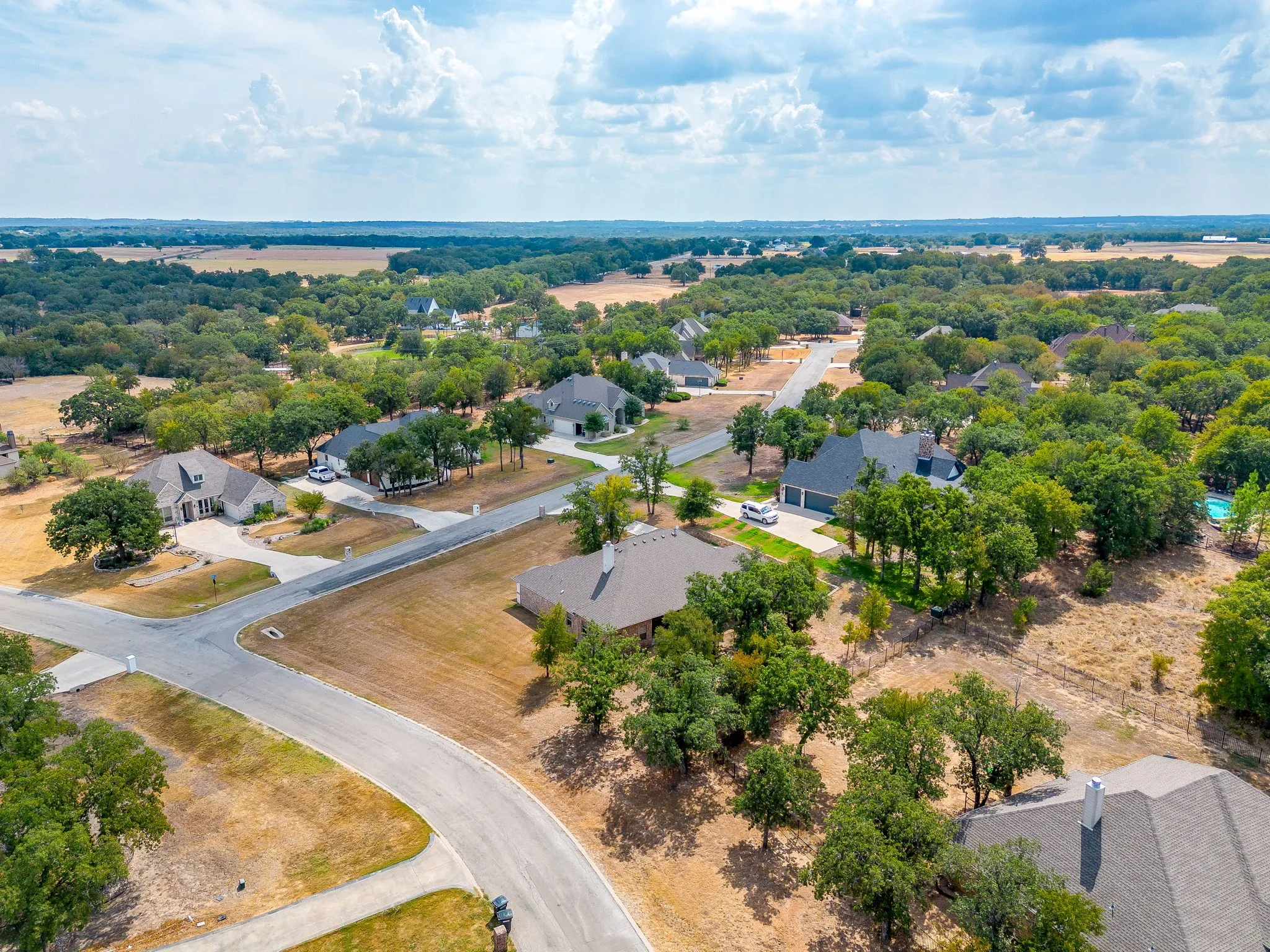 Single Family Residence For Sale in Parker County , 102 Eagle Drive, Lipan, Texas 76462, 4 Bedroom, 3 Bathroom, 3 Garage spaces, 2,779 Sqft, built in 2019, mls#21396131, Real Estate Agent in Lipan, Homes For Sale in Parker county, Homes For Sale in Lipan, Realtor in Lipan Texas, Real Estate Brokerage Independent Realty Texas, Luminita Cordes Realtor