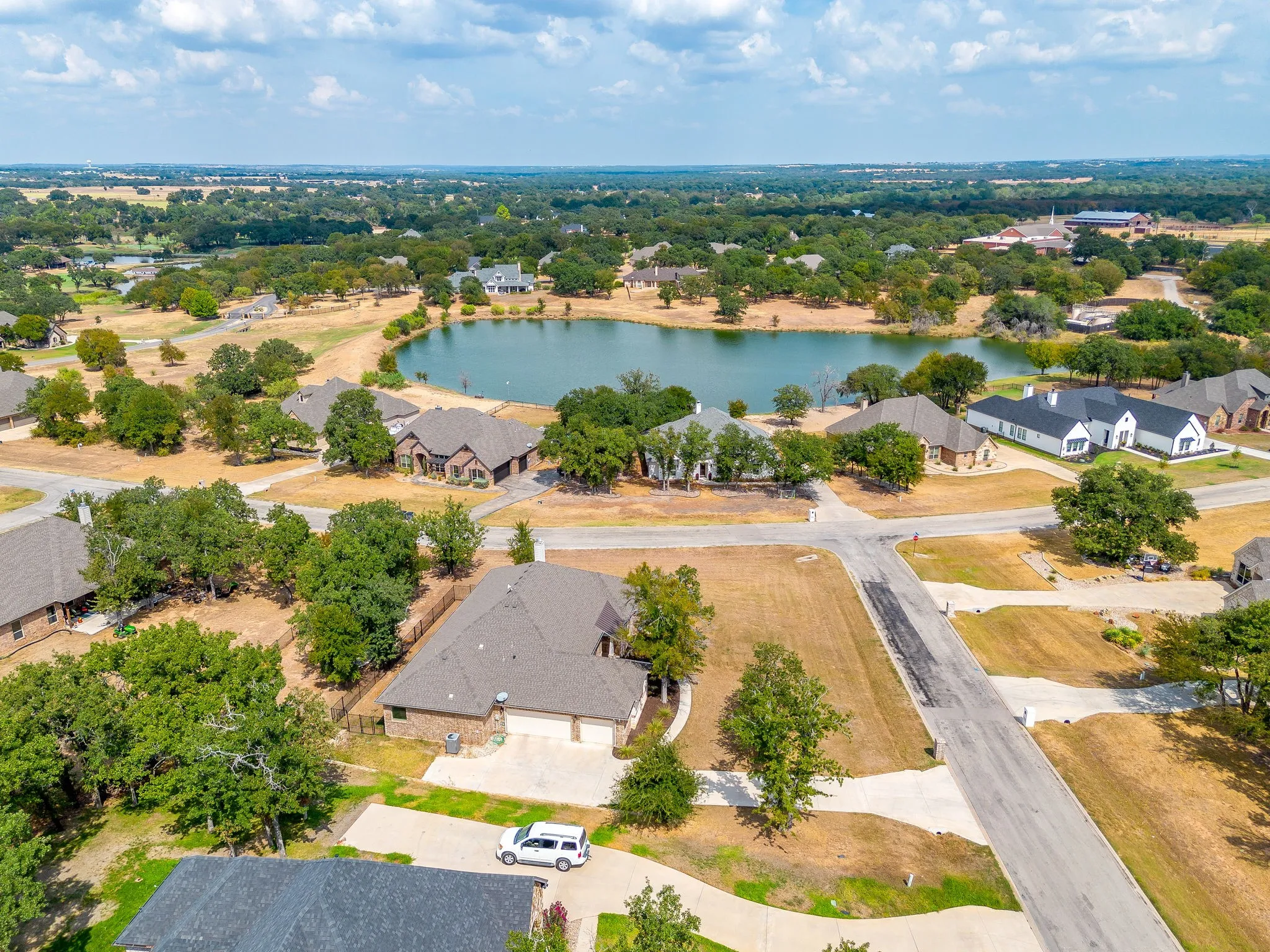 Single Family Residence For Sale in Parker County , 102 Eagle Drive, Lipan, Texas 76462, 4 Bedroom, 3 Bathroom, 3 Garage spaces, 2,779 Sqft, built in 2019, mls#21396131, Real Estate Agent in Lipan, Homes For Sale in Parker county, Homes For Sale in Lipan, Realtor in Lipan Texas, Real Estate Brokerage Independent Realty Texas, Luminita Cordes Realtor
