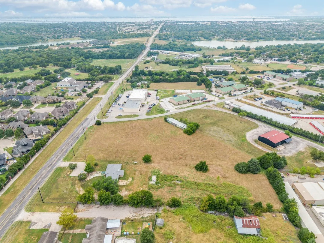Unimproved Land For Sale in Rockwall County , 5811 Horizon, Rockwall, Texas 75032, 0, 0, Garage spaces, 0 Sqft, built in 1970, mls#21396358, Real Estate Agent in Rockwall, Homes For Sale in Rockwall county, Homes For Sale in Rockwall, Realtor in Rockwall Texas, Real Estate Brokerage Independent Realty Texas, Luminita Cordes Realtor