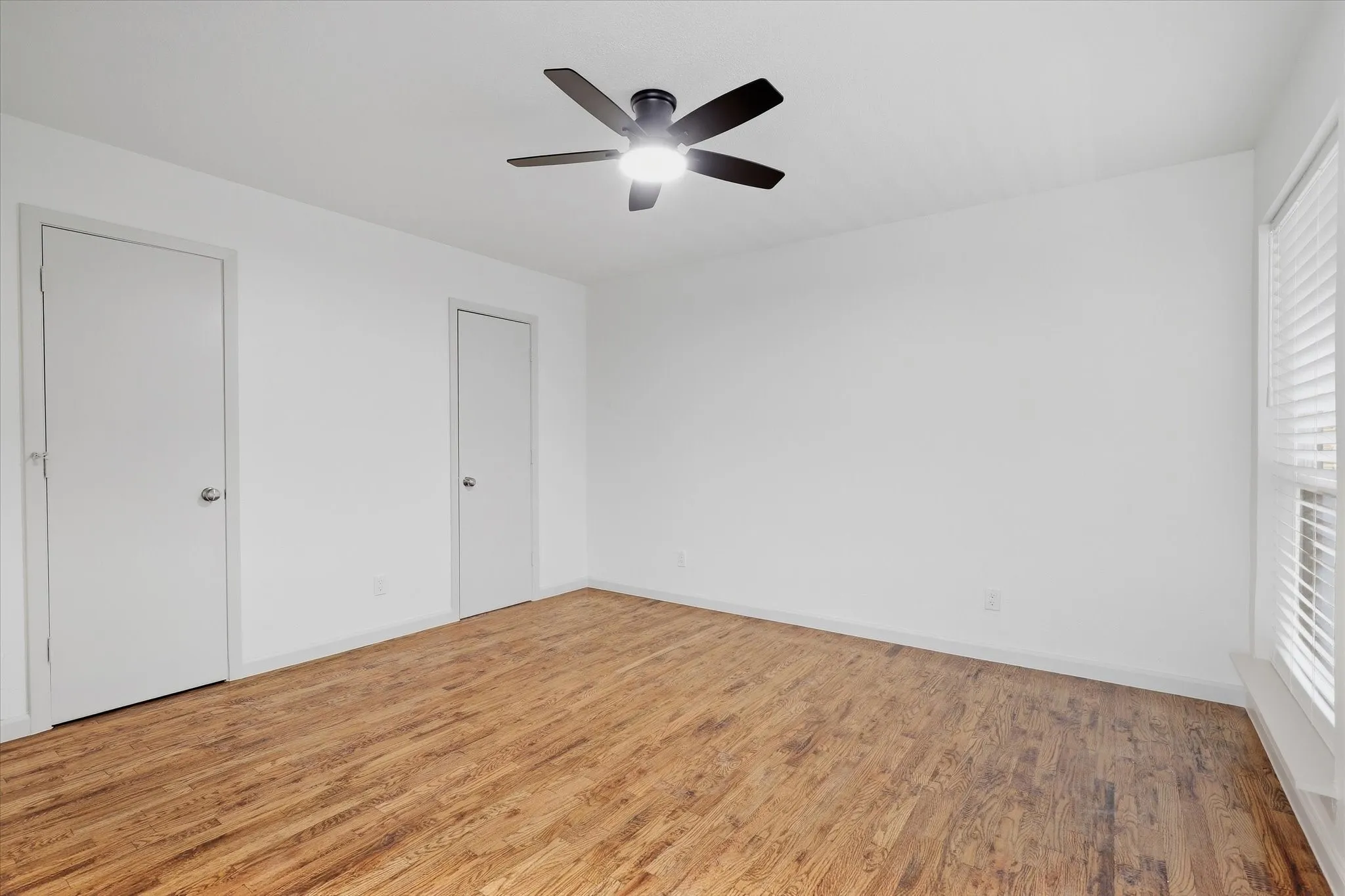 Single Family Residence For Rent in Dallas County , 17007 Davenport Road, Dallas, Texas 75248, 3 Bedroom, 2 Bathroom, 2 Garage spaces, 2,312 Sqft, built in 1979, mls#21396384, Real Estate Agent in Dallas, Homes For Rent in Dallas county, Homes For Rent in Dallas, Realtor in Dallas Texas, Real Estate Brokerage Independent Realty Texas, Luminita Cordes Realtor