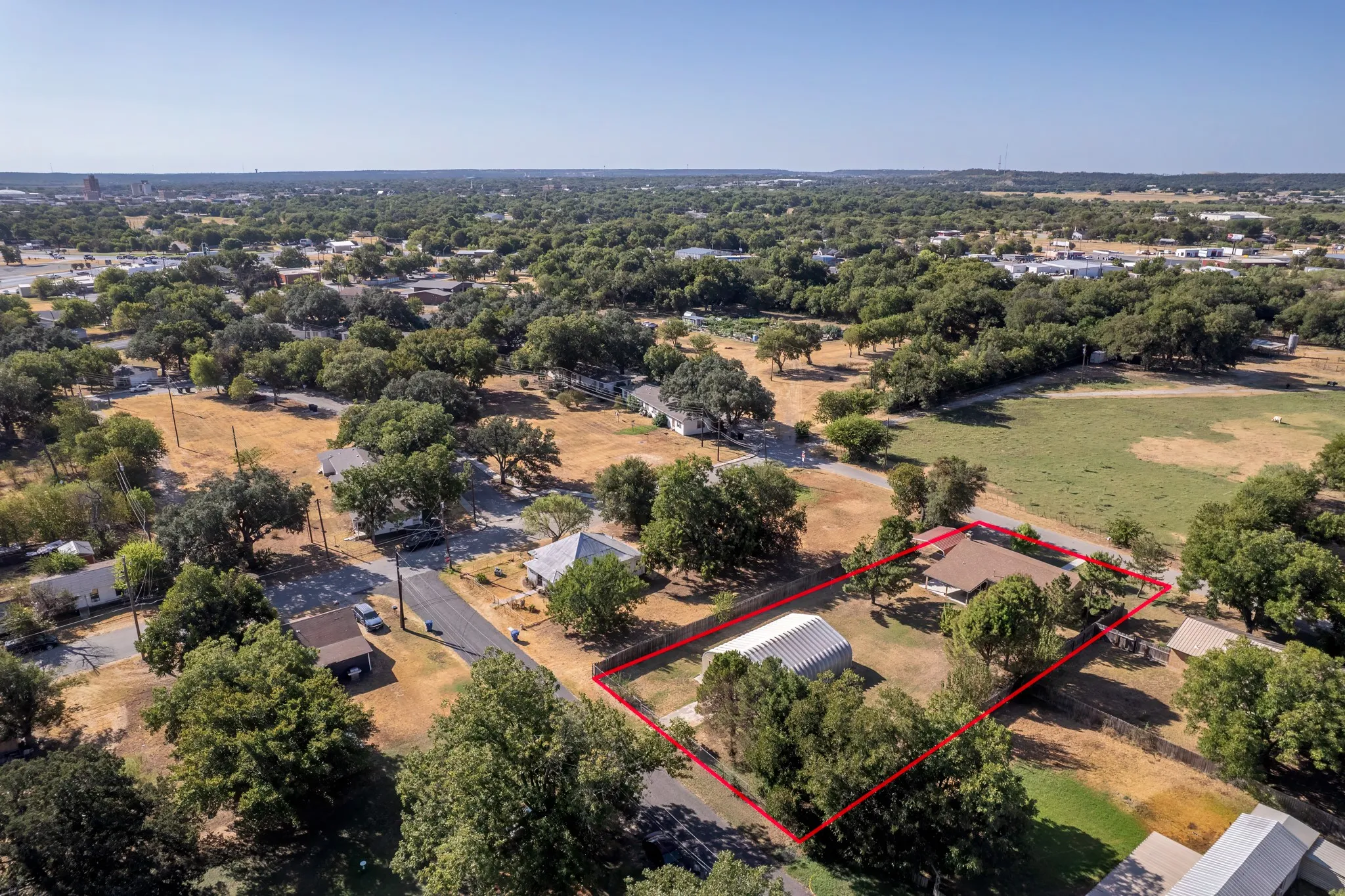 Single Family Residence For Sale in Brown County , 1604 Dublin Street, Brownwood, Texas 76801, 2 Bedroom, 2 Bathroom, Garage spaces, 1,248 Sqft, built in 0, mls#21391874, Real Estate Agent in Brownwood, Homes For Sale in Brown county, Homes For Sale in Brownwood, Realtor in Brownwood Texas, Real Estate Brokerage Independent Realty Texas, Luminita Cordes Realtor