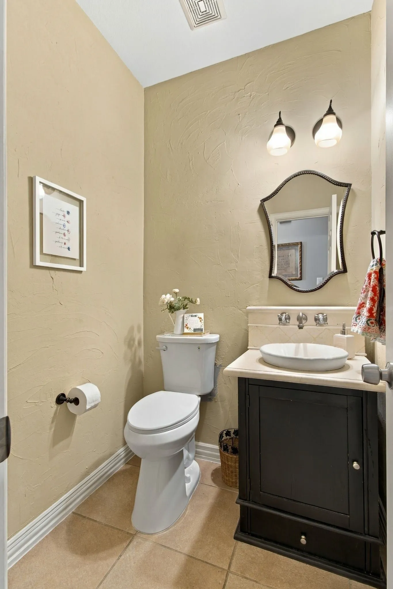 Single Family Residence For Sale in Denton County , 3608 Gallop Court, Flower Mound, Texas 75028, 4 Bedroom, 4 Bathroom, 2 Garage spaces, 3,053 Sqft, built in 1998, mls#21395921, Real Estate Agent in Flower Mound, Homes For Sale in Denton county, Homes For Sale in Flower Mound, Realtor in Flower Mound Texas, Real Estate Brokerage Independent Realty Texas, Luminita Cordes Realtor