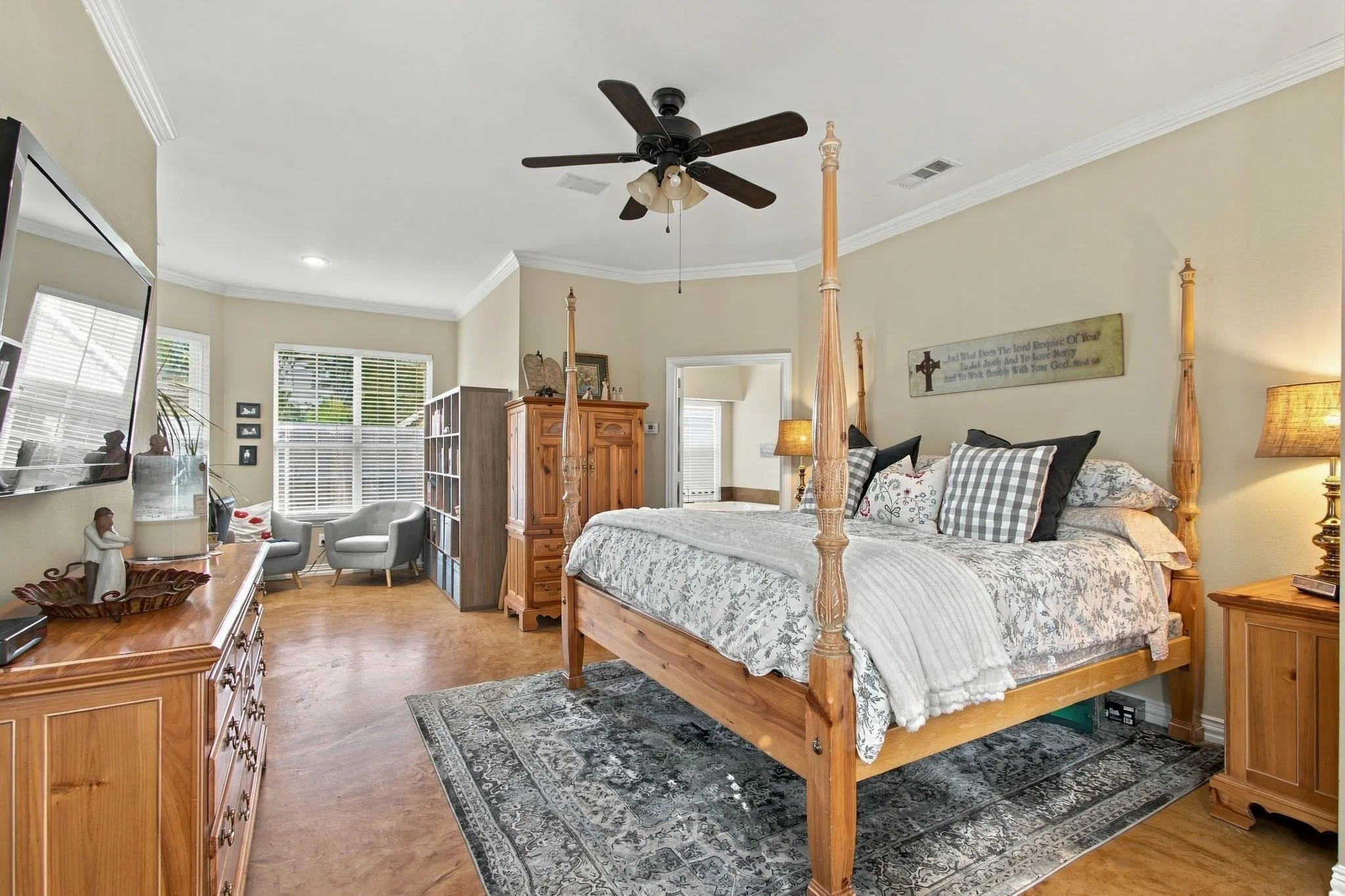 Single Family Residence For Sale in Denton County , 3608 Gallop Court, Flower Mound, Texas 75028, 4 Bedroom, 4 Bathroom, 2 Garage spaces, 3,053 Sqft, built in 1998, mls#21395921, Real Estate Agent in Flower Mound, Homes For Sale in Denton county, Homes For Sale in Flower Mound, Realtor in Flower Mound Texas, Real Estate Brokerage Independent Realty Texas, Luminita Cordes Realtor