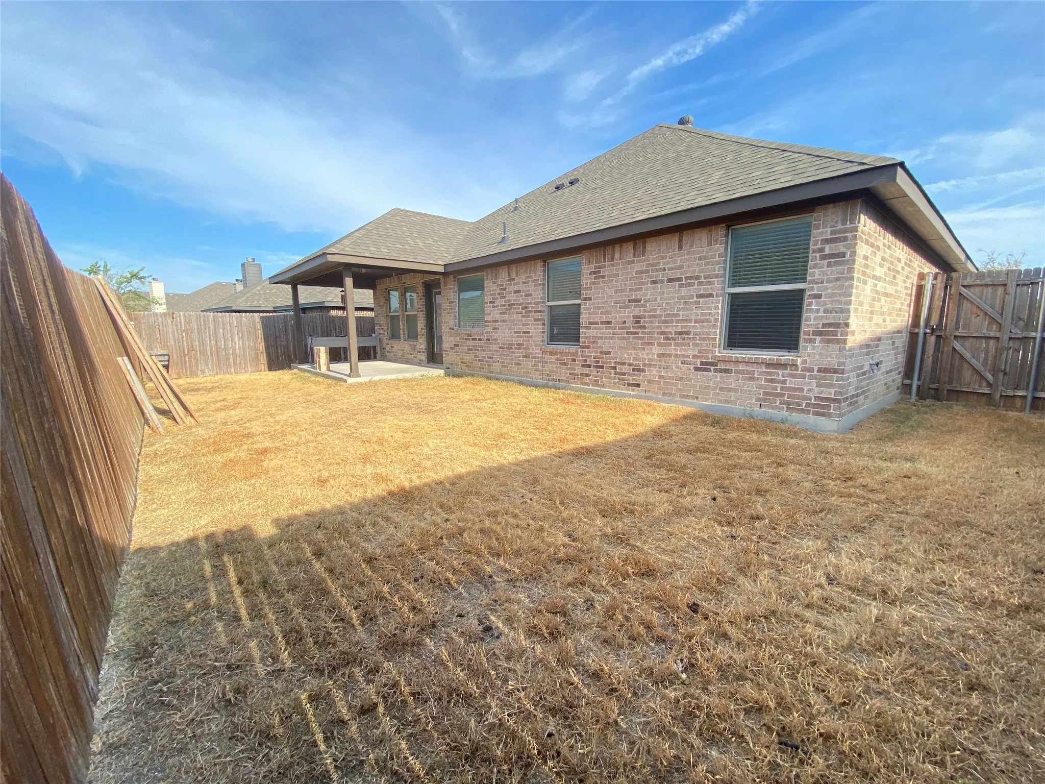 Single Family Residence For Rent in Ellis County , 228 Buckskin Drive, Waxahachie, Texas 75167, 4 Bedroom, 2 Bathroom, 2 Garage spaces, 1,944 Sqft, built in 2018, mls#21395935, Real Estate Agent in Waxahachie, Homes For Rent in Ellis county, Homes For Rent in Waxahachie, Realtor in Waxahachie Texas, Real Estate Brokerage Independent Realty Texas, Luminita Cordes Realtor